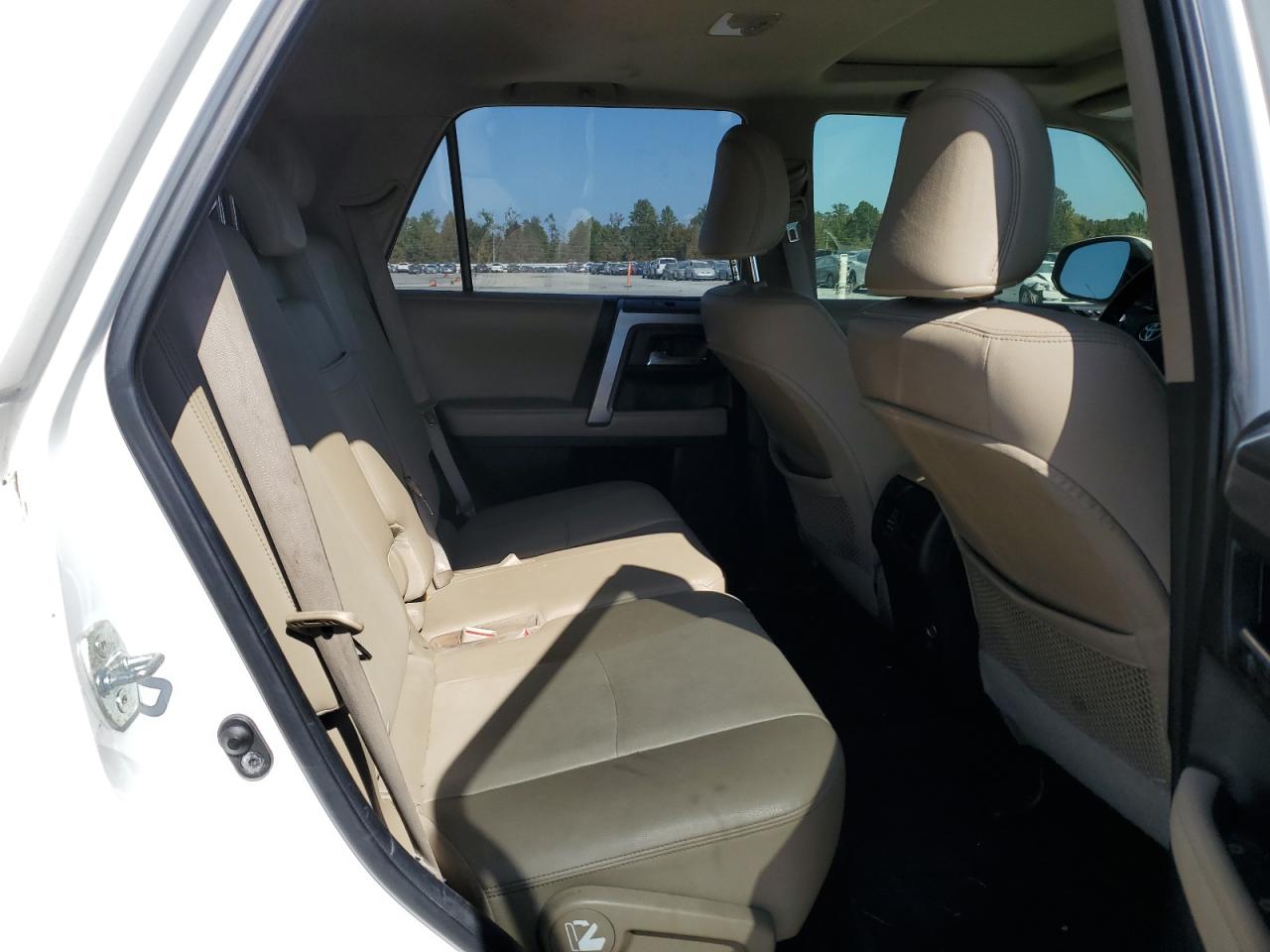 2017 Toyota 4Runner VIN JTEBU5JR5H5457761 Copart auction photo, front end damage thumbnail 11