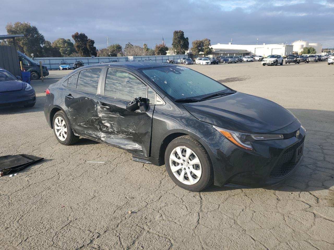2021 Toyota Corolla VIN JTDEPMAE2MJ141882 Copart auction photo, side damage thumbnail 4