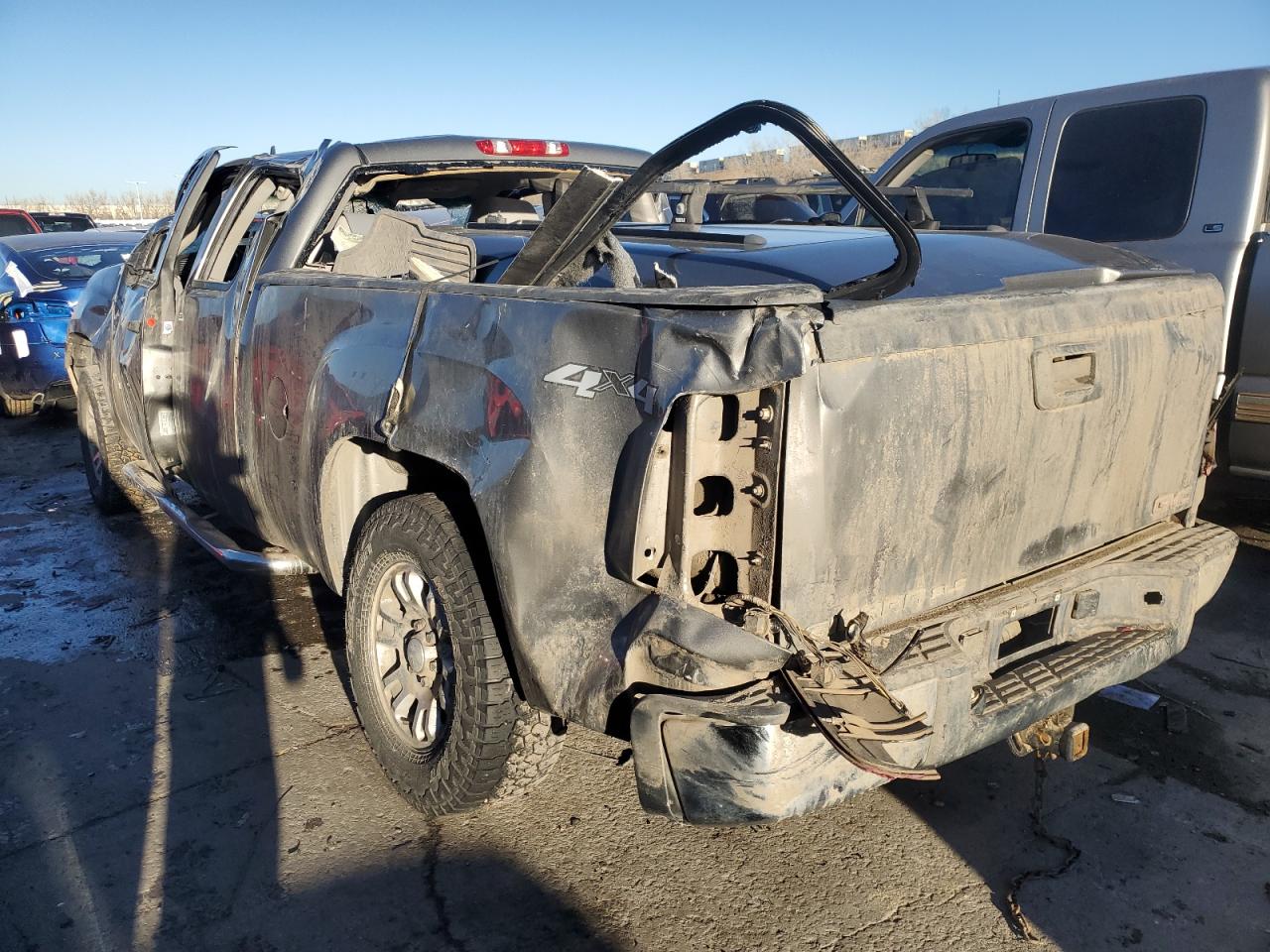2008 GMC Sierra VIN 1GTEK19J08Z150831 Copart auction photo, rollover / minor dent/scratches damage thumbnail 2