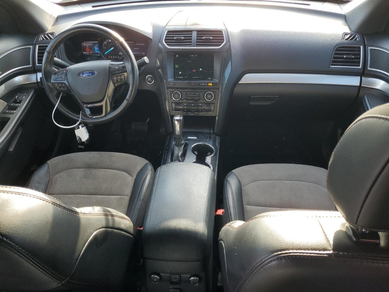2017 Ford Explorer VIN 1FM5K8D8XHGE02332 Copart auction photo, front end damage thumbnail 8