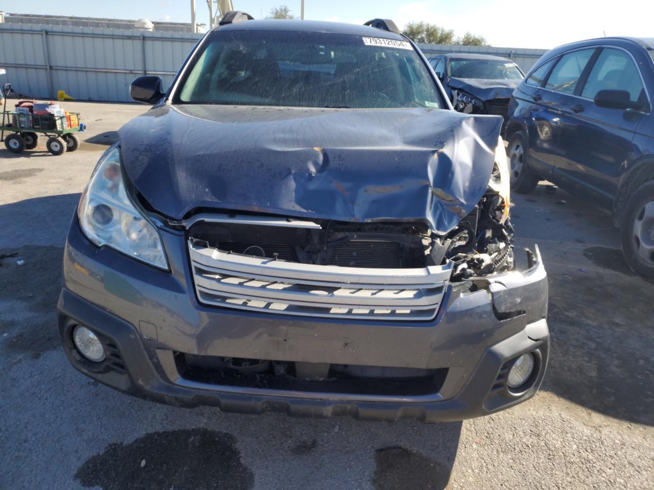 2014 Subaru Outback VIN 4S4BRCCC4E3233130 Copart auction photo, front end damage thumbnail 5