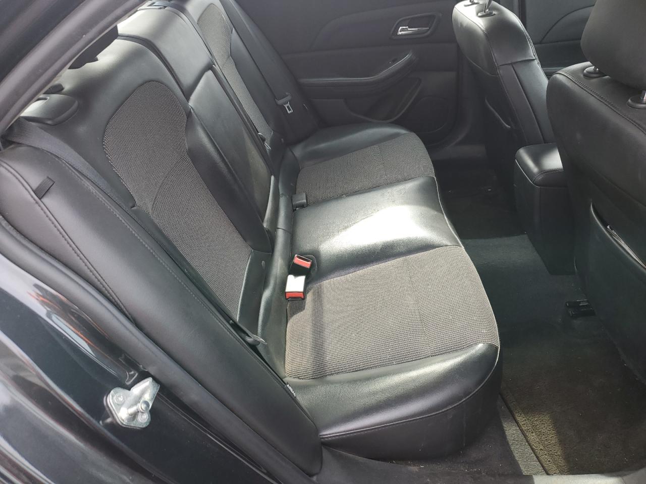 2015 Chevrolet Malibu VIN 1G11D5SL1FF174591 Copart auction photo, mechanical / normal wear damage thumbnail 10
