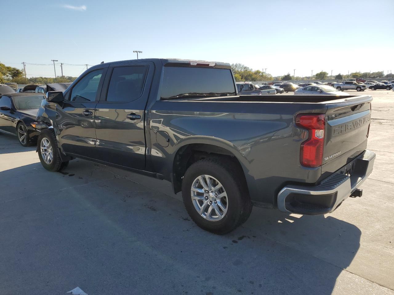 2020 Chevrolet Silverado VIN 3GCUYDED7LG154220 Copart auction photo, front end damage thumbnail 2