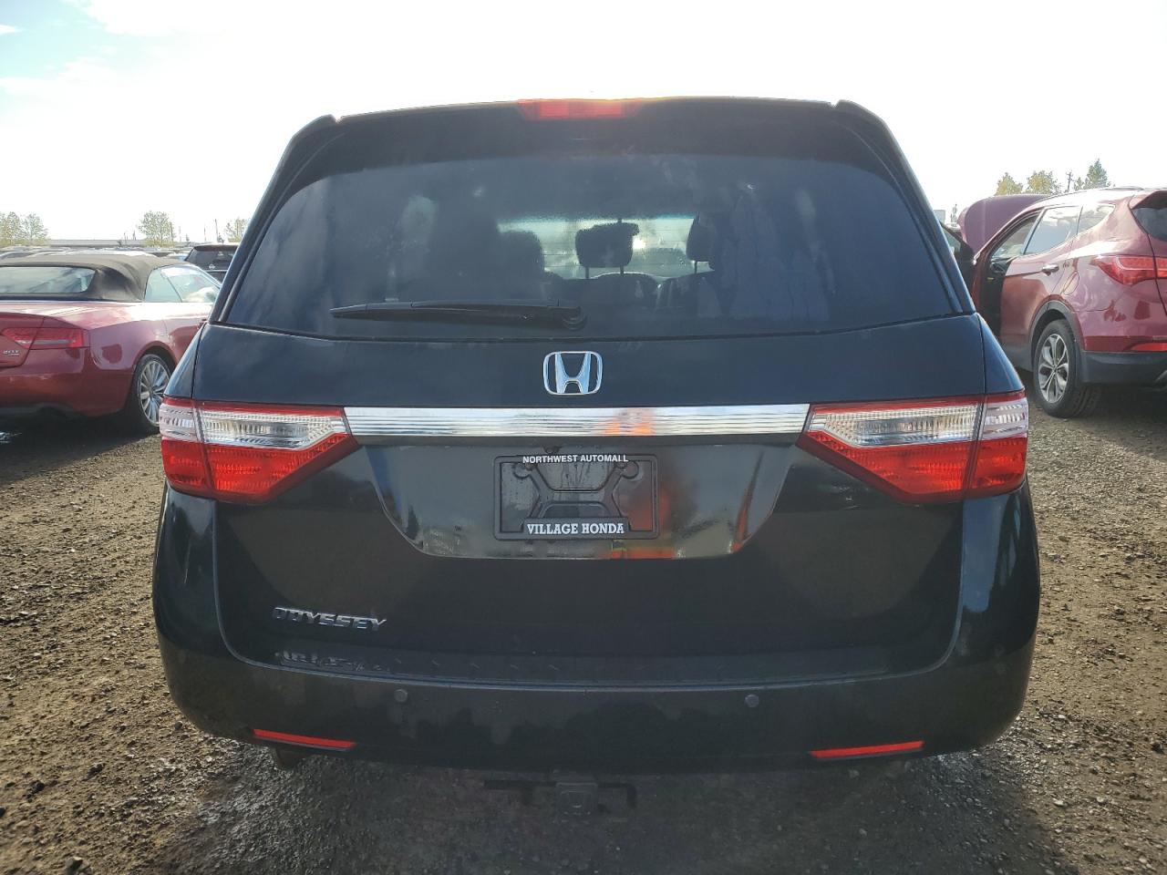 2013 Honda Odyssey VIN 5FNRL5H68DB502962 Copart auction photo, hail / minor dent/scratches damage thumbnail 6