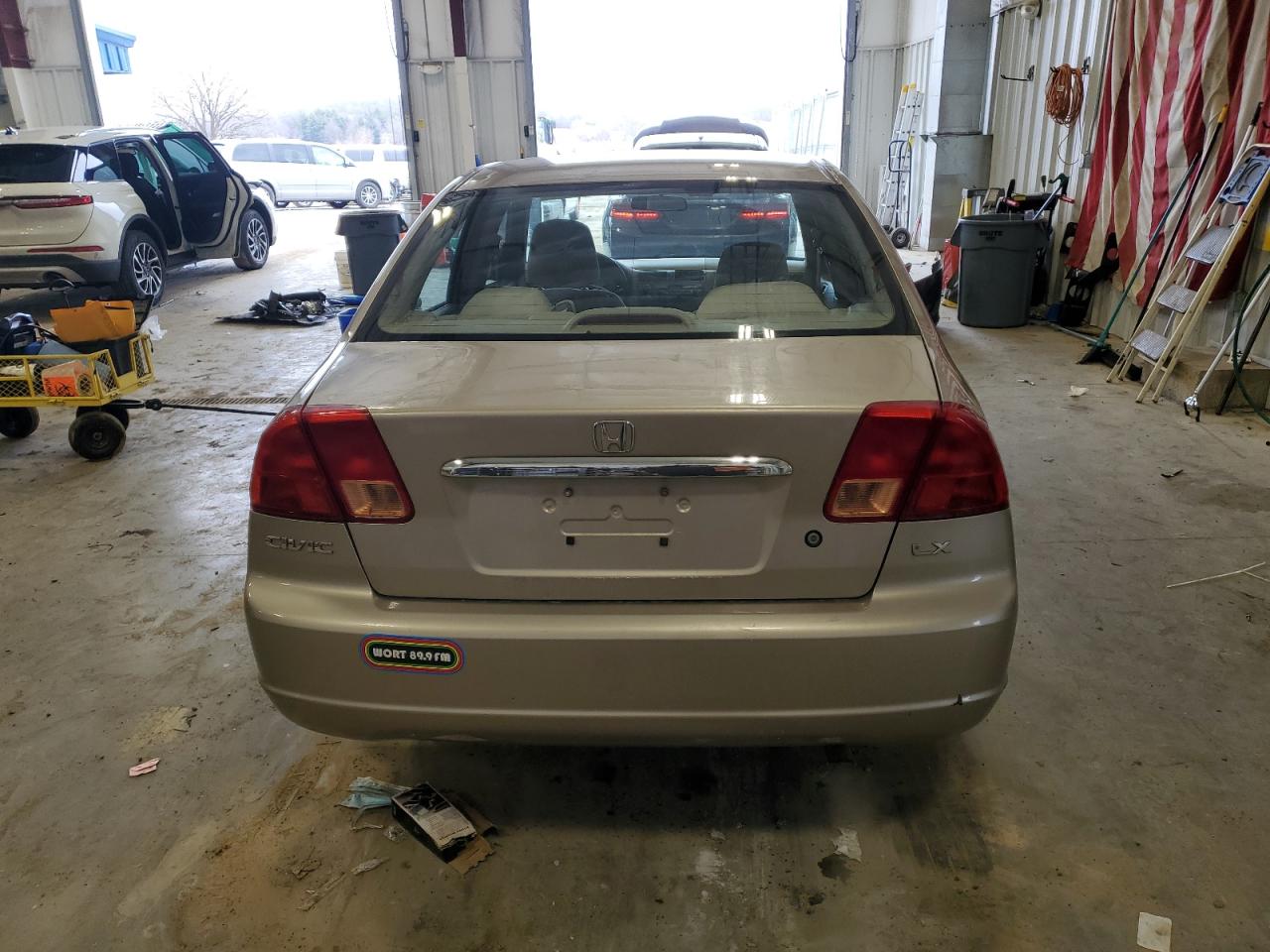2002 Honda Civic VIN 1HGES165X2L037441 Copart auction photo, minor dent/scratches damage thumbnail 6