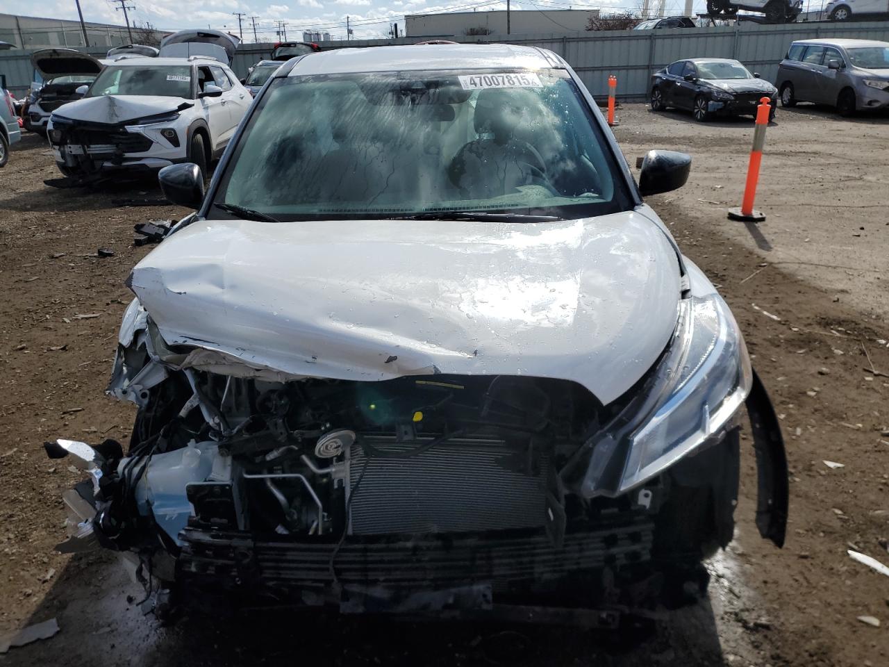 2021 Nissan Kicks VIN 3N1CP5BV8ML505567 Copart auction photo, front end / side damage thumbnail 5