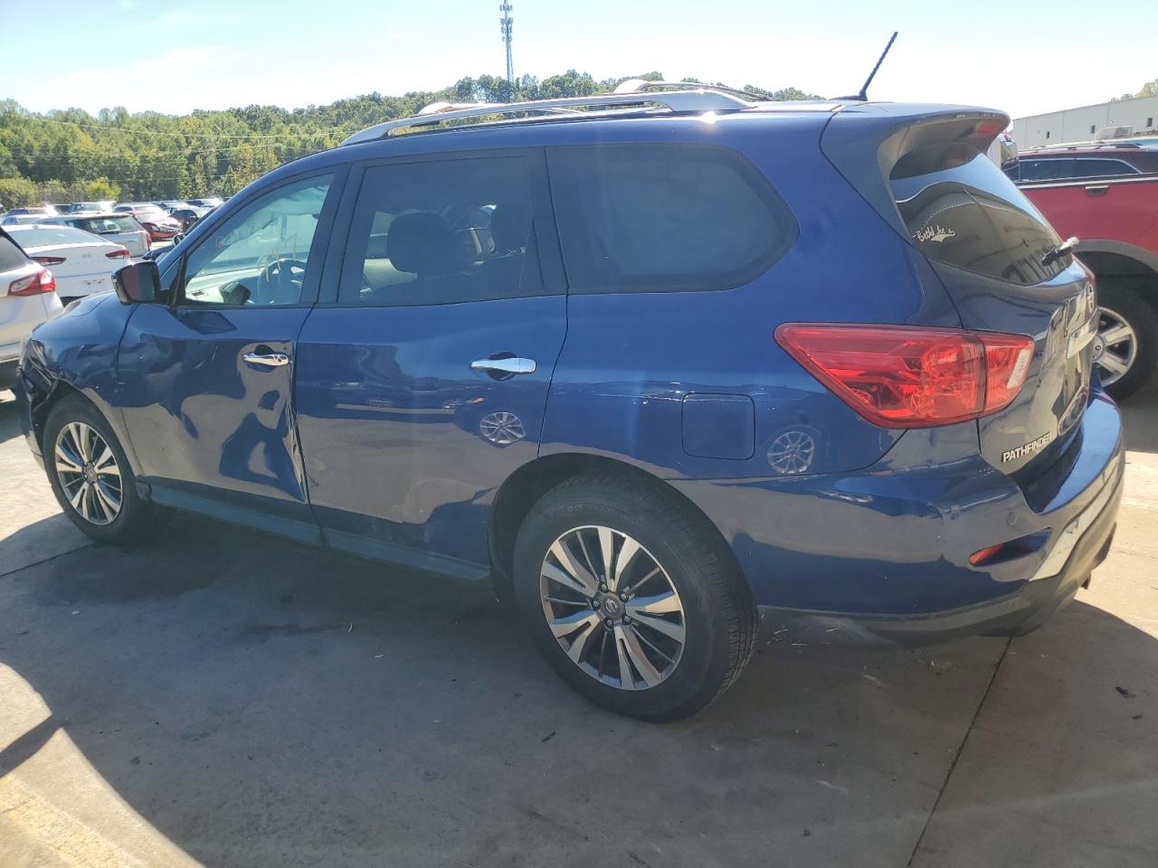2017 Nissan Pathfinder VIN 5N1DR2MM0HC691987 Copart auction photo, front end / side damage thumbnail 2