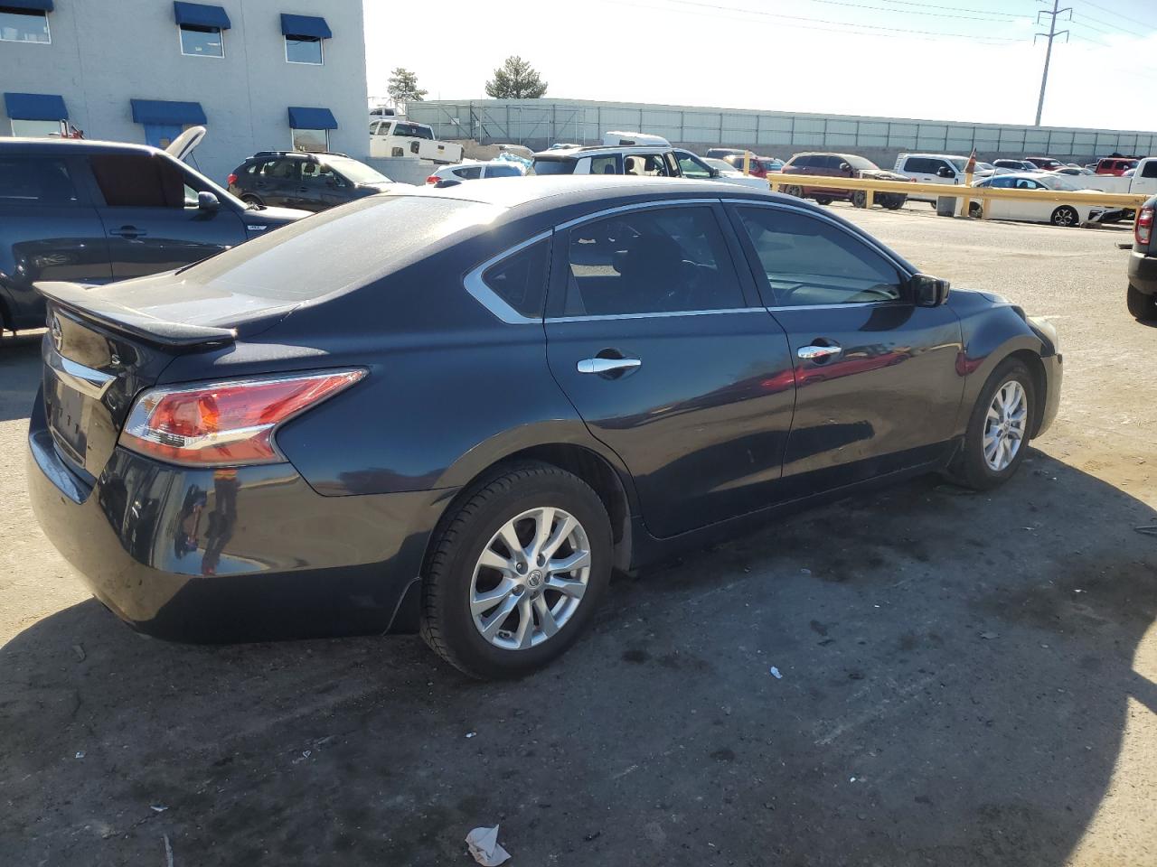 2015 Nissan Altima VIN 1N4AL3APXFN340010 Copart auction photo, front end damage thumbnail 3