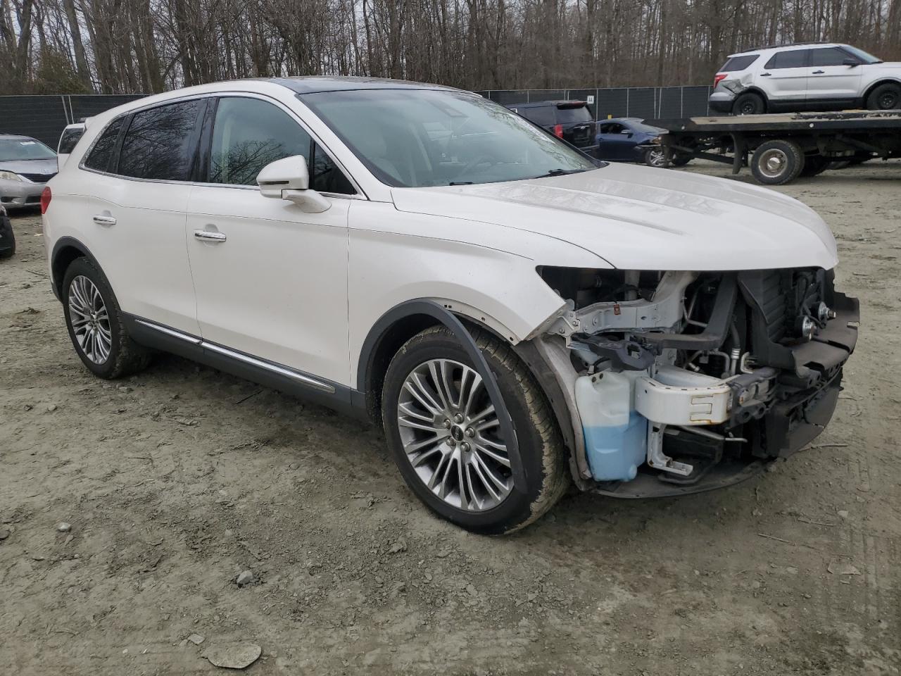 2016 Lincoln MKX VIN 2LMTJ8LR1GBL66917 Copart auction photo, front end damage thumbnail 4