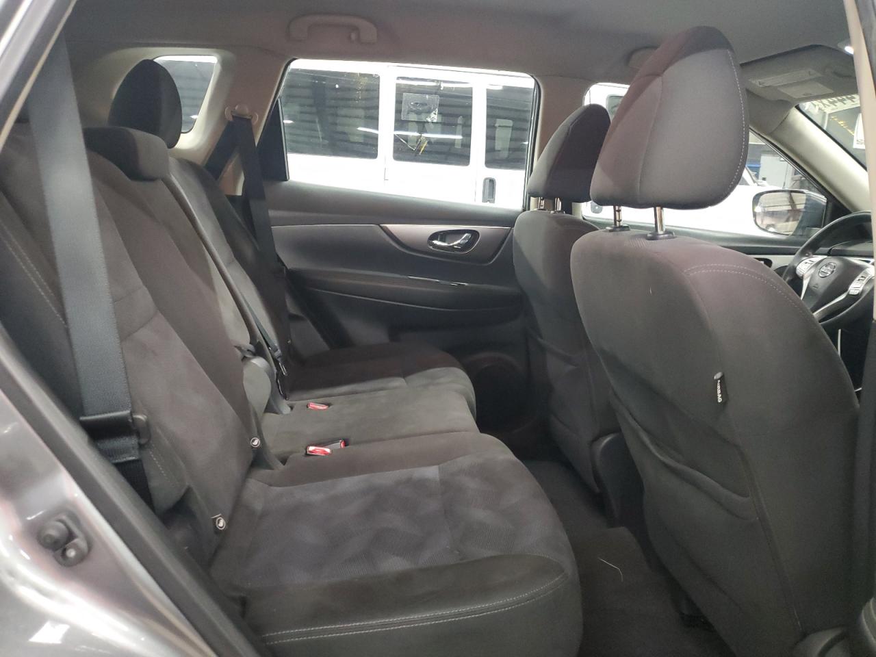 2015 Nissan Rogue VIN KNMAT2MV3FP592233 Copart auction photo, front end / minor dent/scratches damage thumbnail 11
