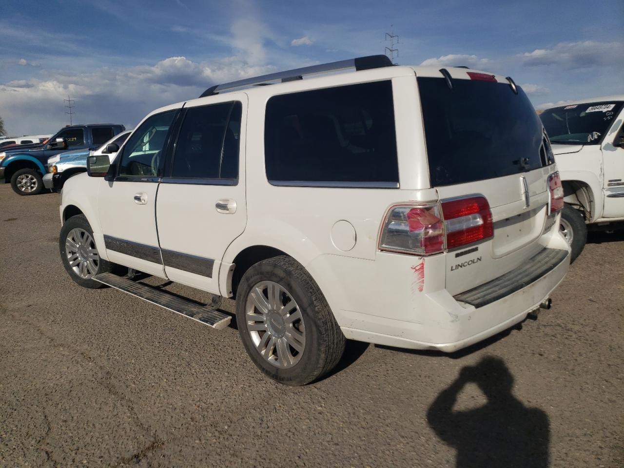 2012 Lincoln Navigator VIN 5LMJJ2H56CEL08366 Copart auction photo, front end damage thumbnail 2