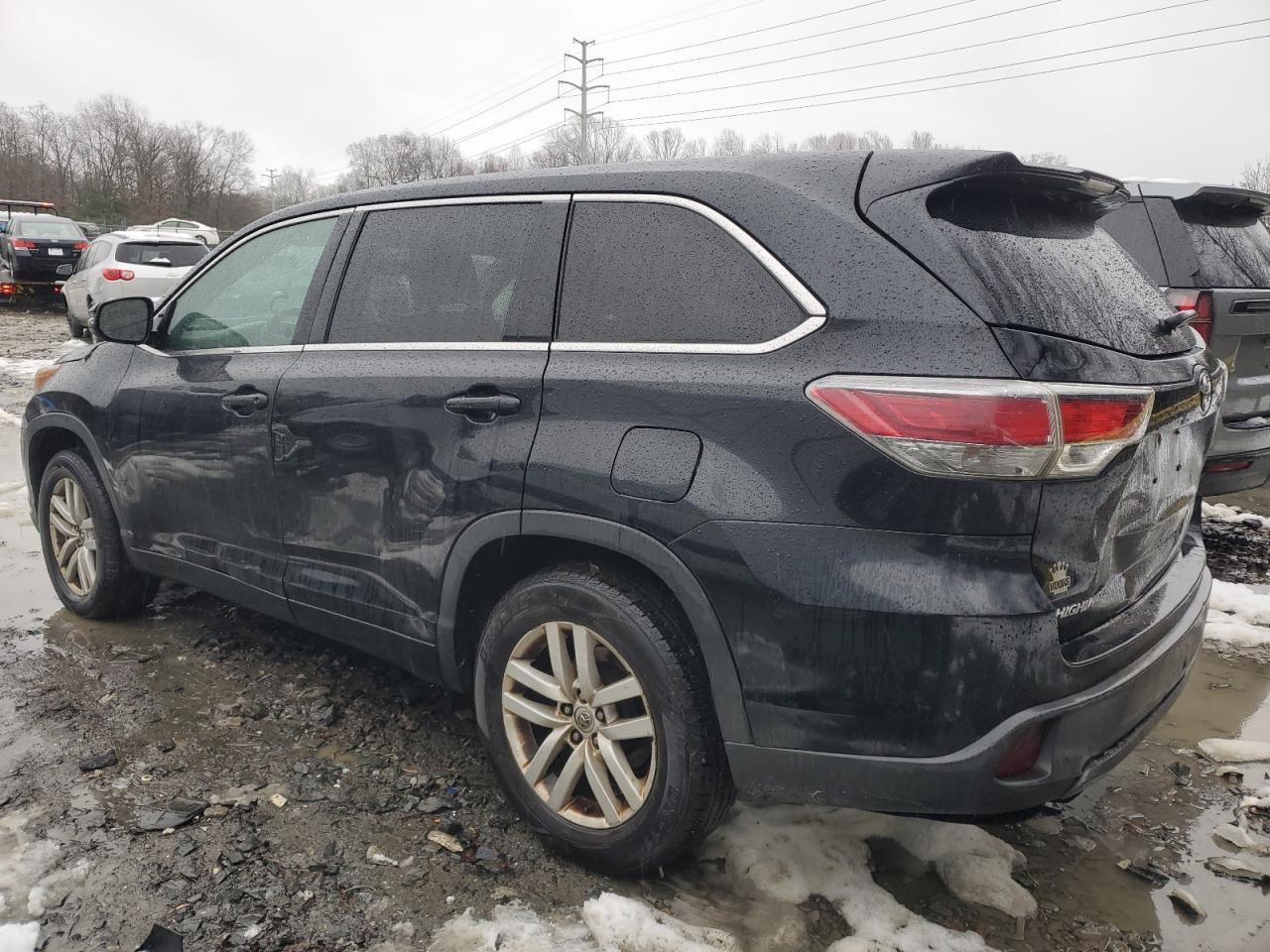 2015 Toyota Highlander VIN 5TDZARFH0FS010992 Copart auction photo, side damage thumbnail 2