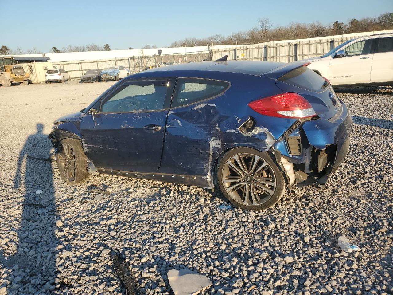 2016 Hyundai Veloster VIN KMHTC6AE5GU266050 Copart auction photo, all over damage thumbnail 2