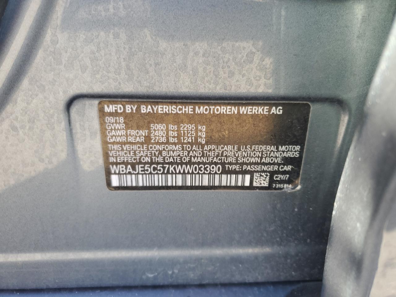 2019 BMW 5er VIN WBAJE5C57KWW03390 Copart auction photo, front end damage thumbnail 12