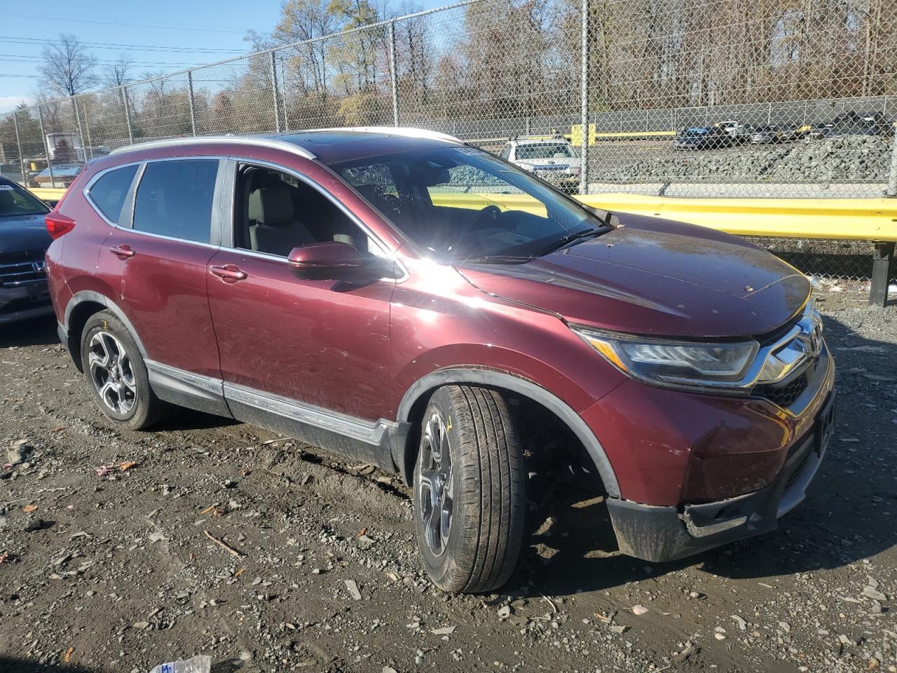 2017 Honda CR-V VIN 2HKRW2H90HH650319 Copart auction photo, all over / undercarriage damage thumbnail 4