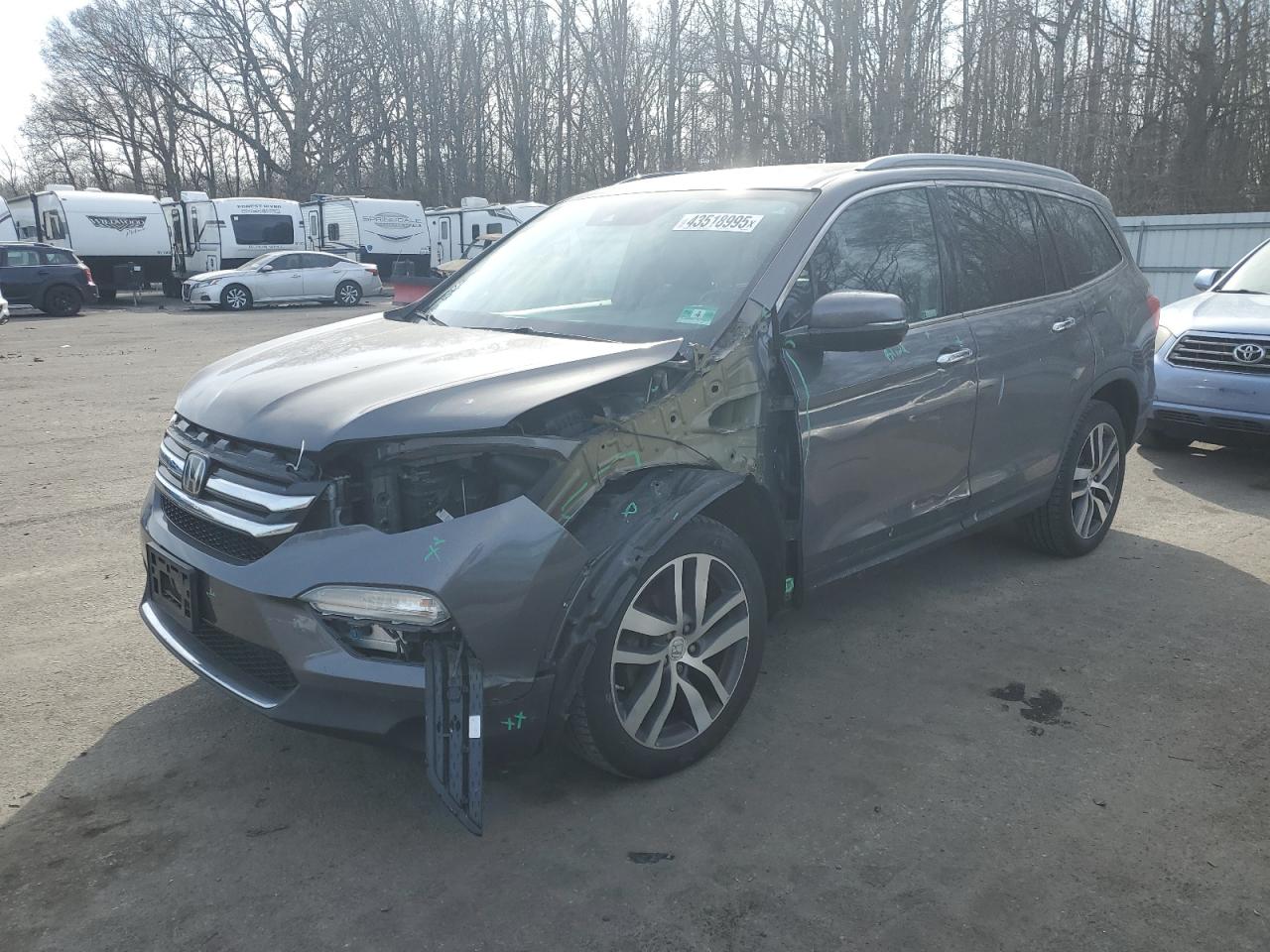 2018 Honda Pilot VIN 5FNYF6H92JB009499