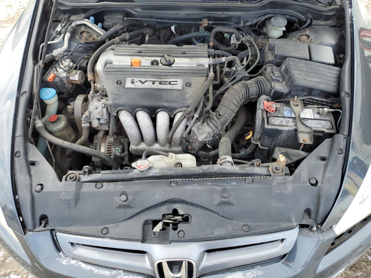 2005 Honda Accord VIN 1HGCM56805A010249 Copart auction photo, front end / rear end damage thumbnail 13