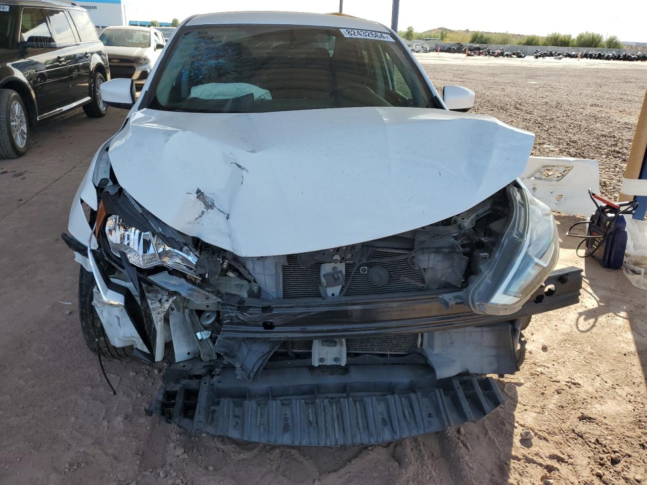 2017 Nissan Sentra VIN 3N1AB7AP2HY265574 Copart auction photo, front end damage thumbnail 5