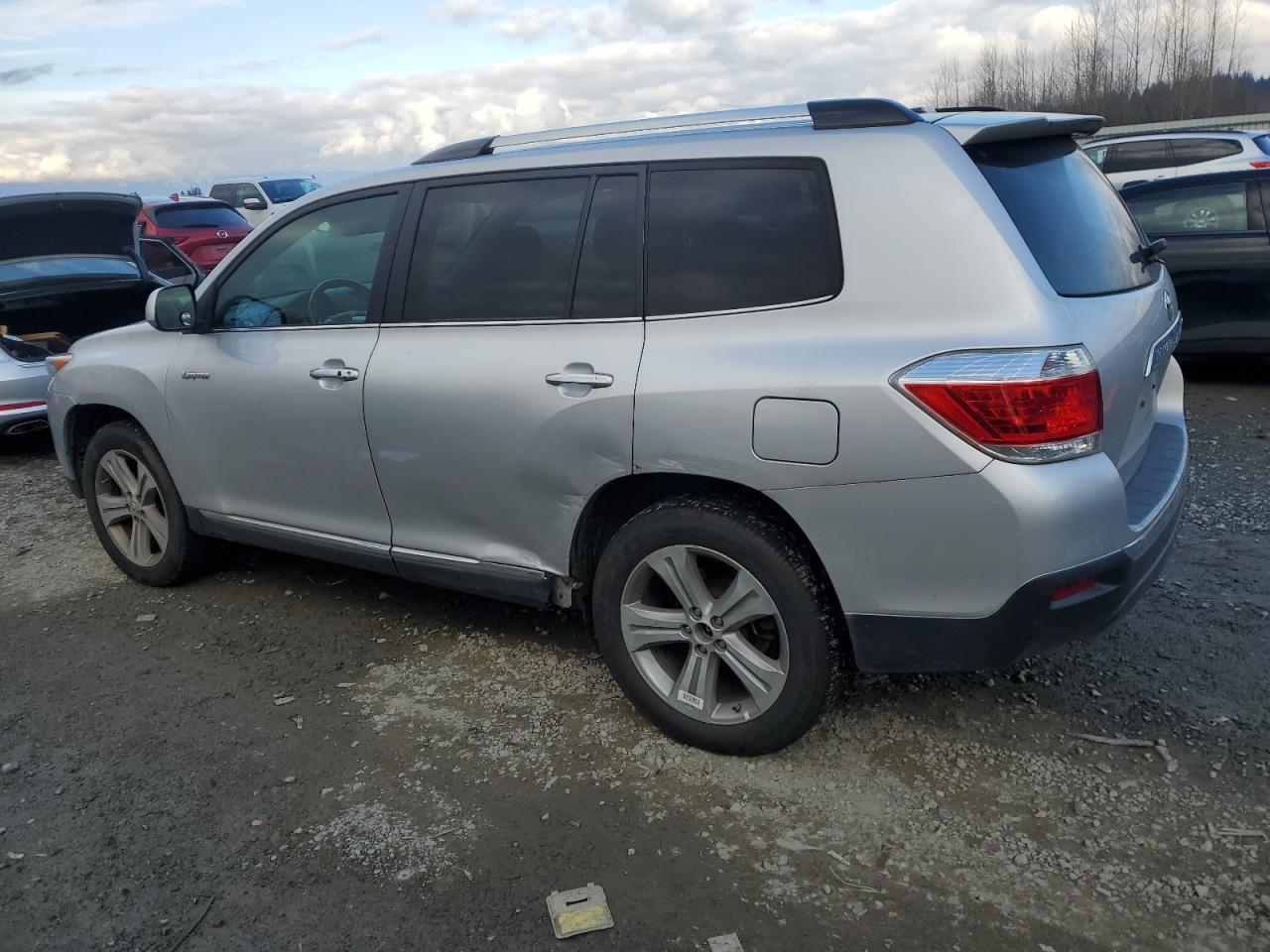 2012 Toyota Highlander VIN 5TDDK3EH5CS142826 Copart auction photo, side / front end damage thumbnail 2