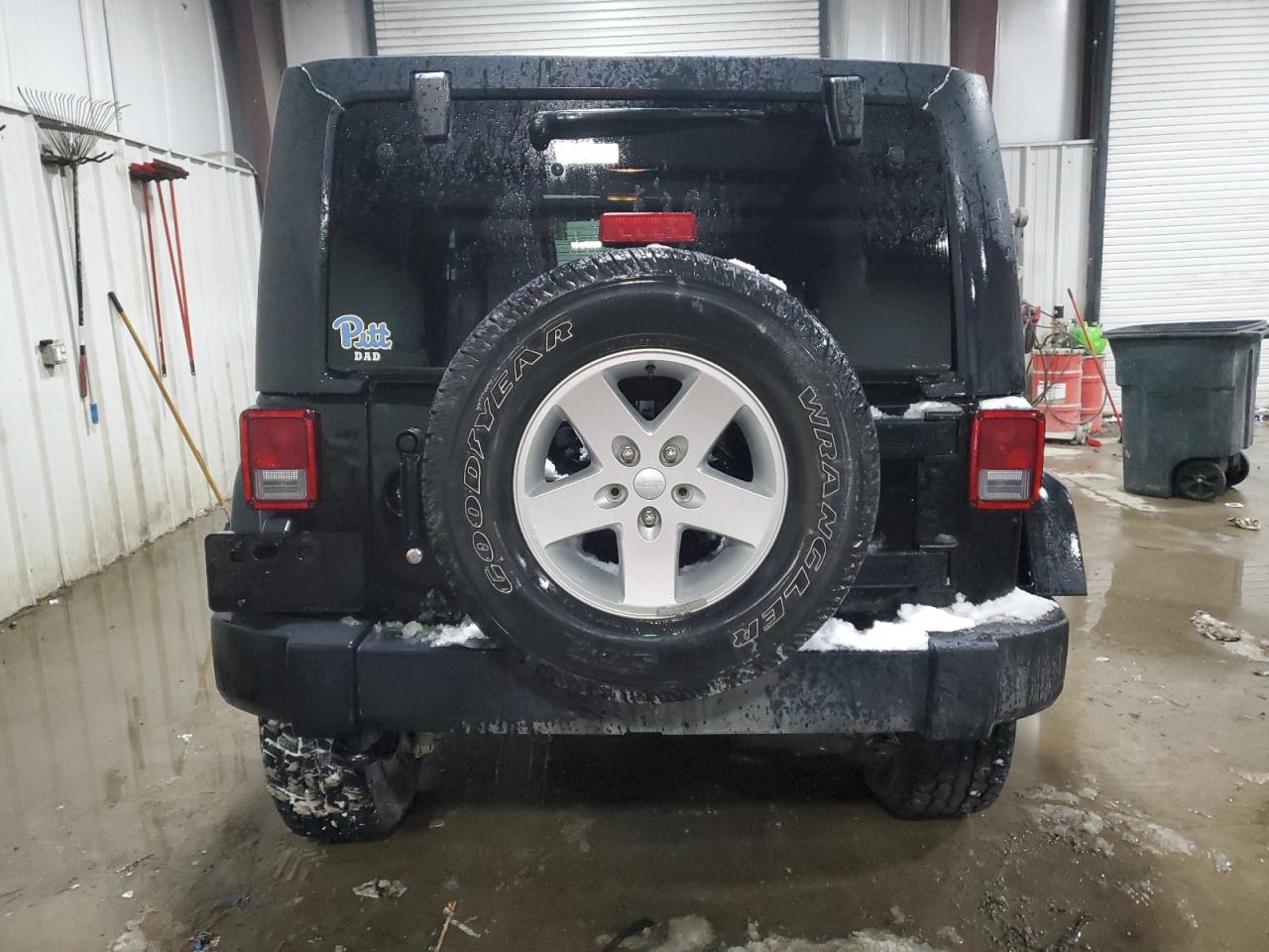 2018 Jeep Wrangler VIN 1C4BJWDG3JL854707 Copart auction photo, rollover damage thumbnail 6