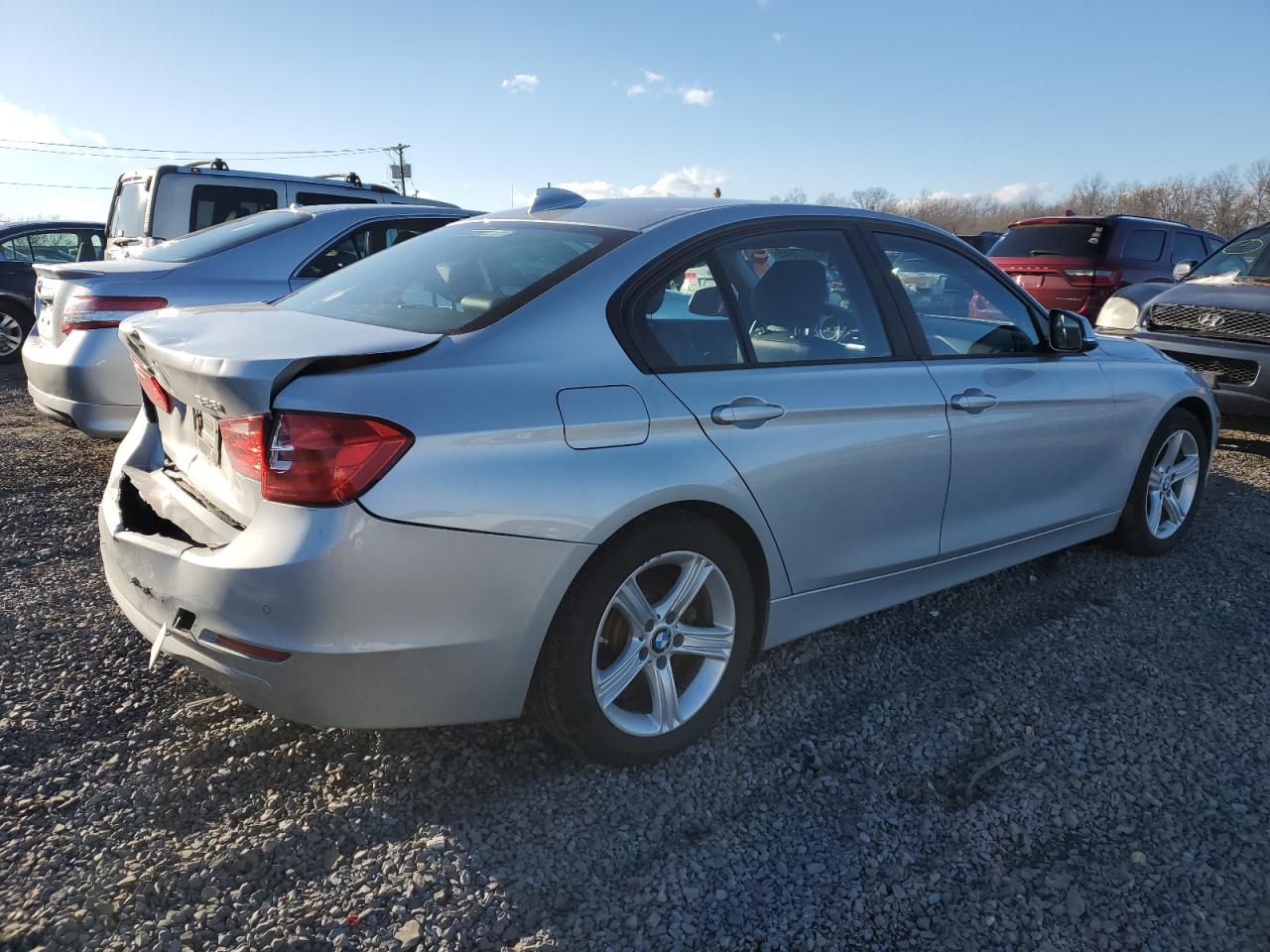 2015 BMW 3er VIN WBA3B5C5XFF961879 Copart auction photo, rear end damage thumbnail 3