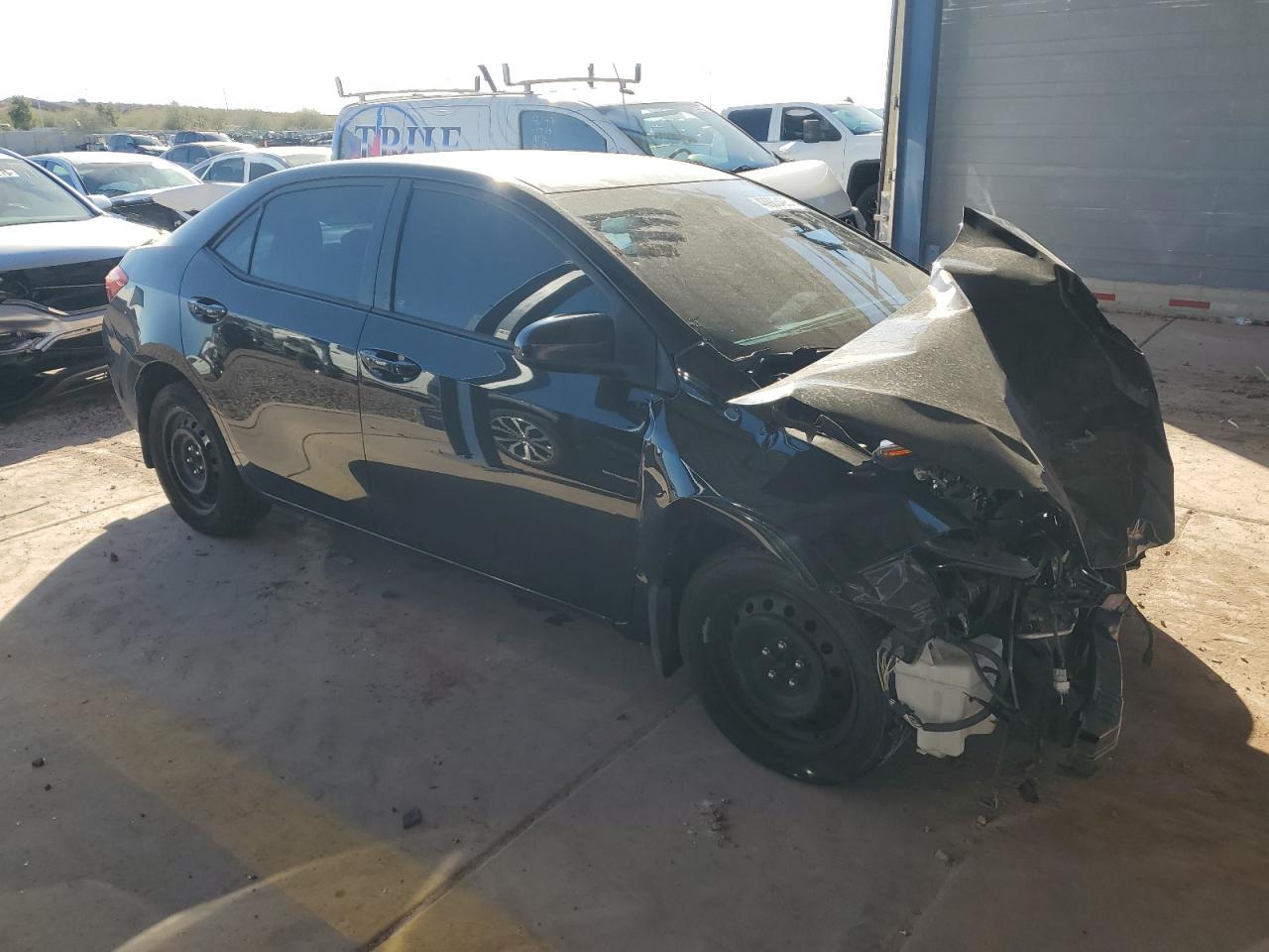 2017 Toyota Corolla VIN 2T1BURHE4HC910981 Copart auction photo, front end / side damage thumbnail 4