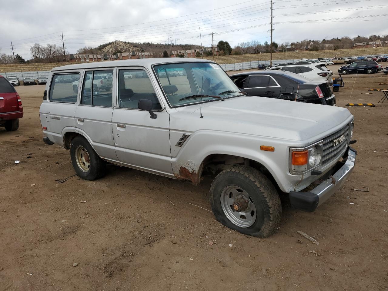 1987 Toyota Land Cruiser VIN JT3FJ60G5H1138179 Copart auction photo, front end / rear end damage thumbnail 4
