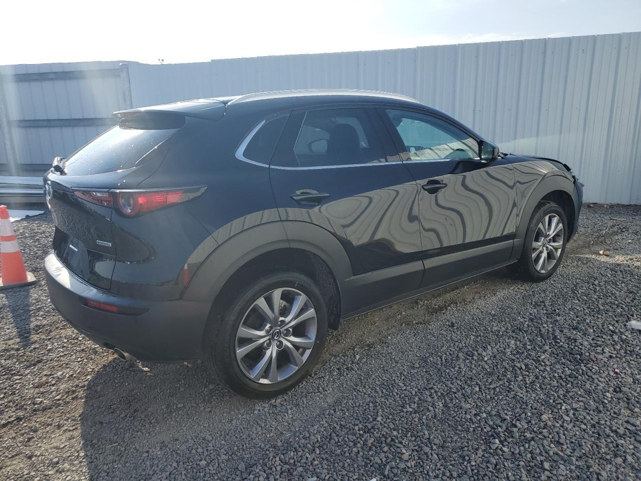 2023 Mazda CX-30 VIN 3MVDMBDM8PM527420 Copart auction photo, front end damage thumbnail 3