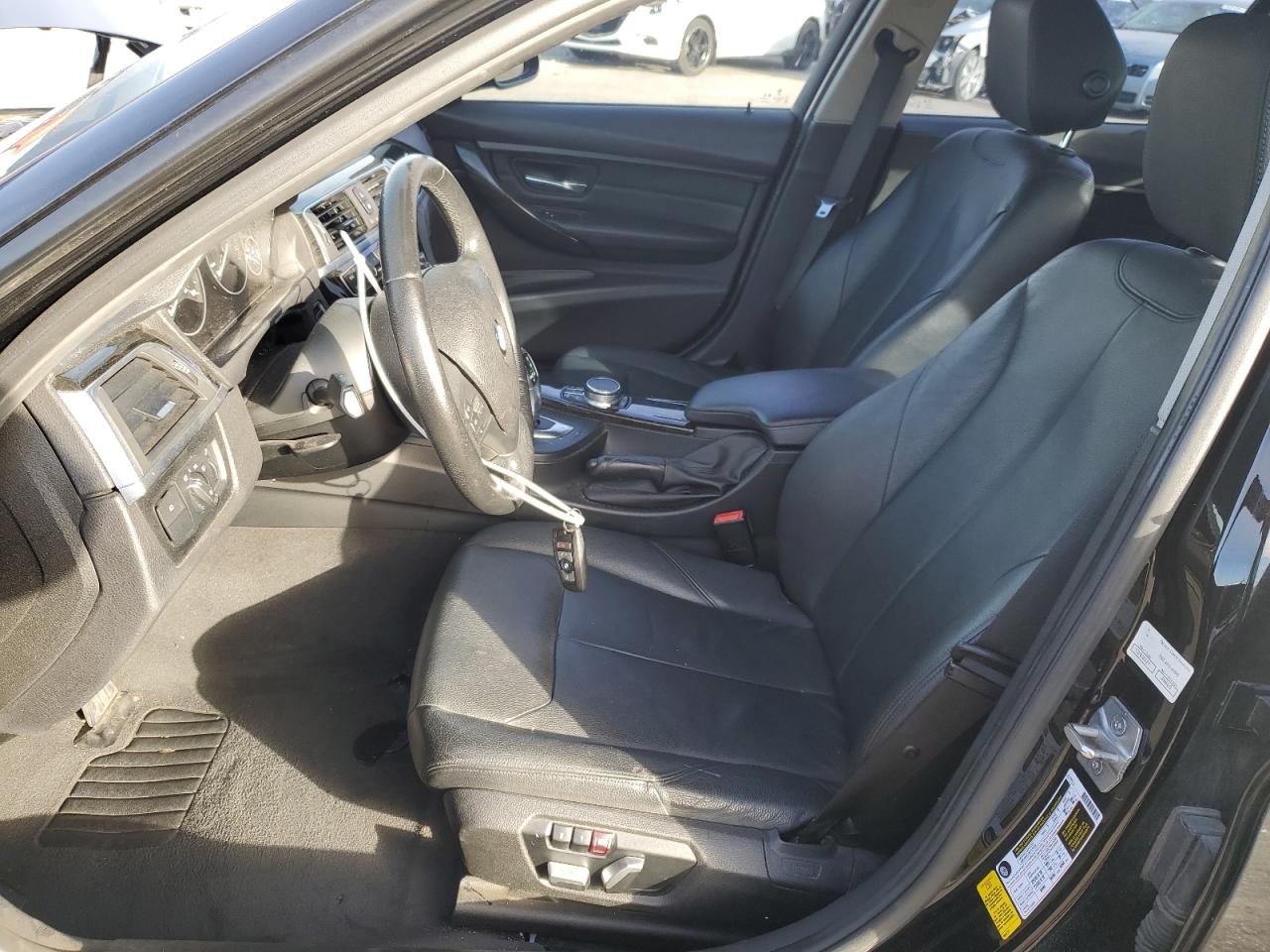 2018 BMW 3er VIN WBA8A9C51JAD27692 Copart auction photo, front end damage thumbnail 7