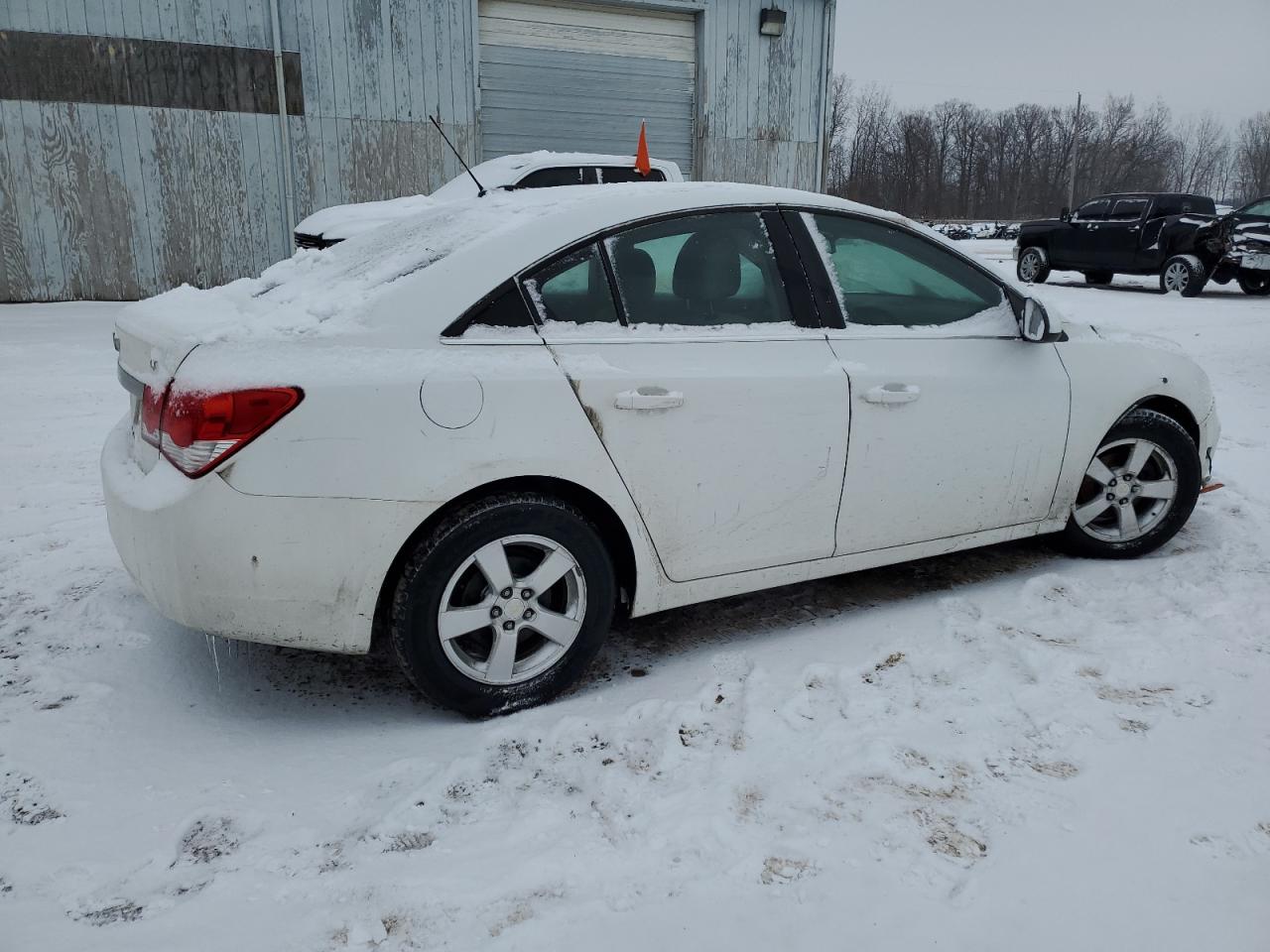 2016 Chevrolet Cruze VIN 1G1PE5SB7G7161693 Copart auction photo, front end / minor dent/scratches damage thumbnail 3