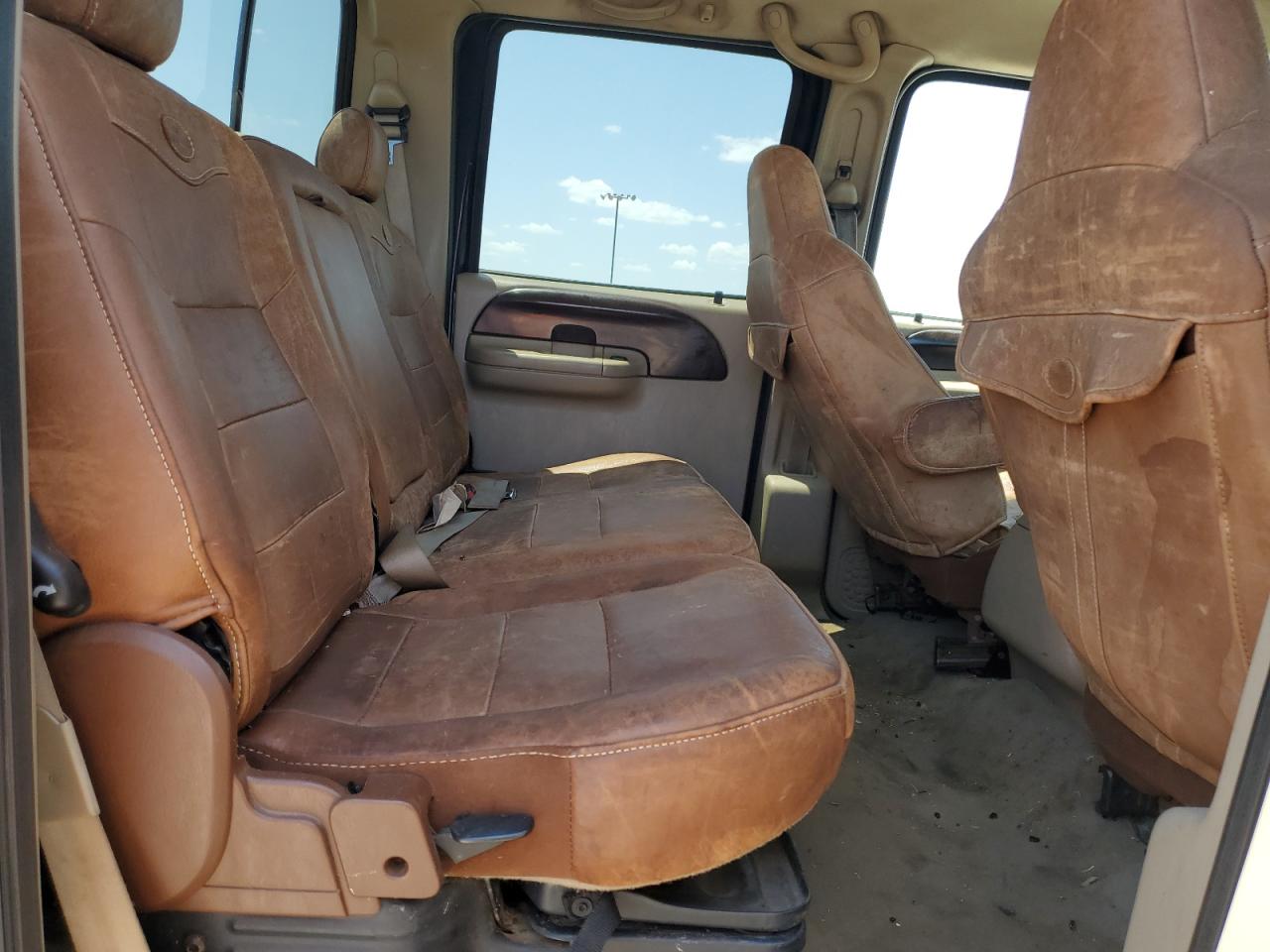 2006 Ford F250 VIN 1FTSW21P06EA10005 Copart auction photo, mechanical / vandalism damage thumbnail 10