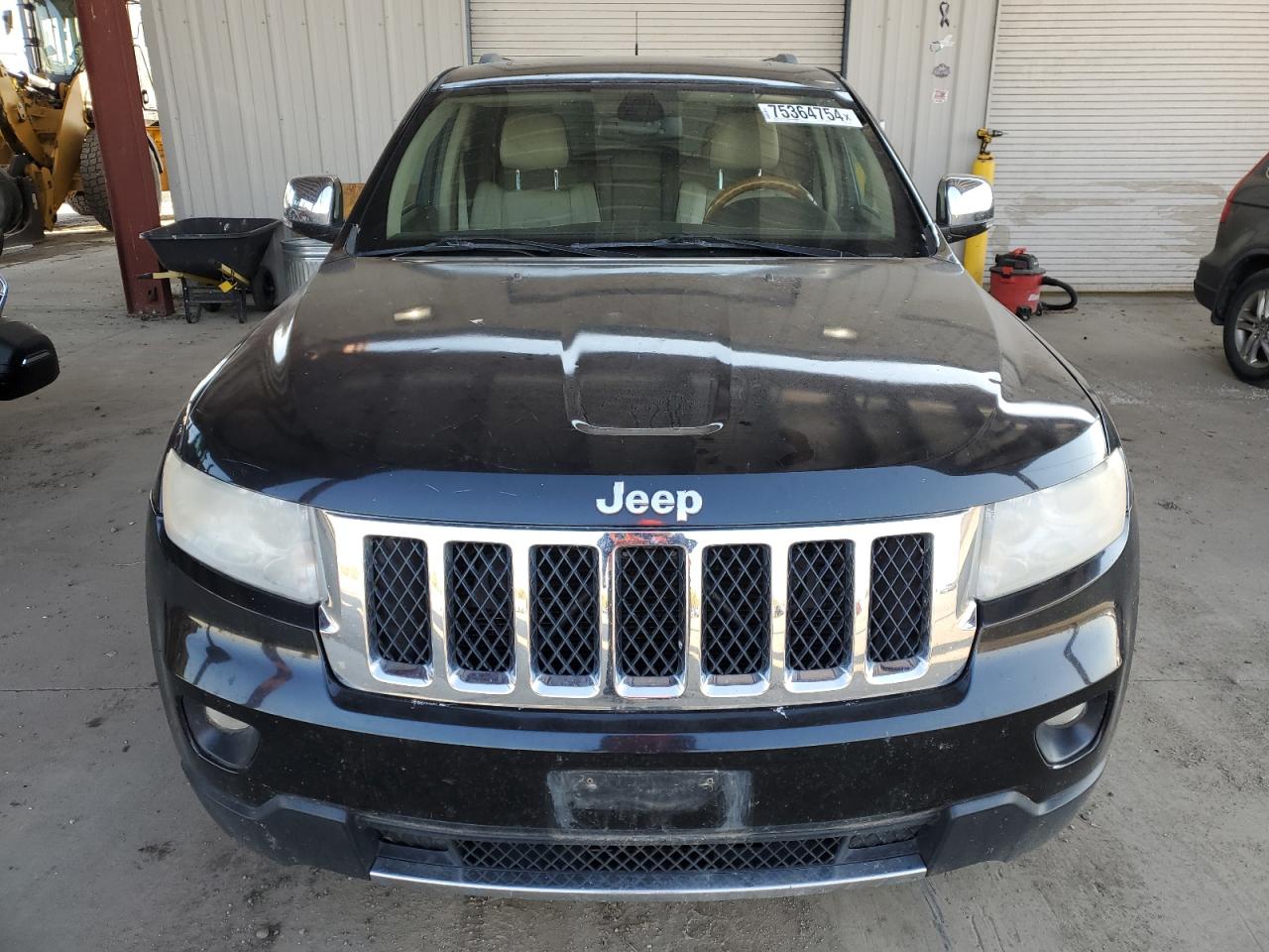 2011 Jeep Grand Cherokee VIN 1J4RR6GT4BC512940 Copart auction photo, hail damage thumbnail 5