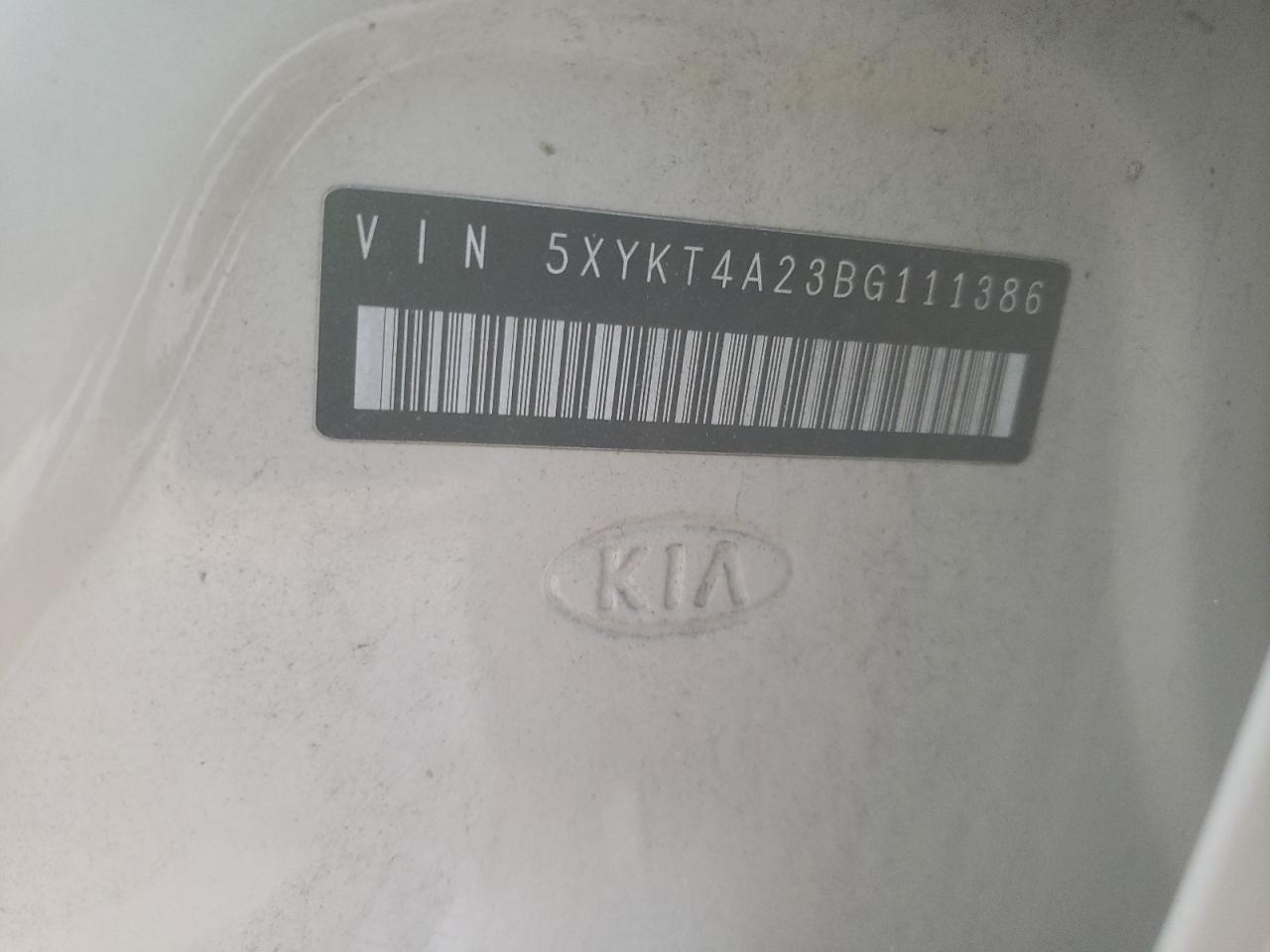 2011 KIA Sorento VIN 5XYKT4A23BG111386 Copart auction photo, front end / minor dent/scratches damage thumbnail 14