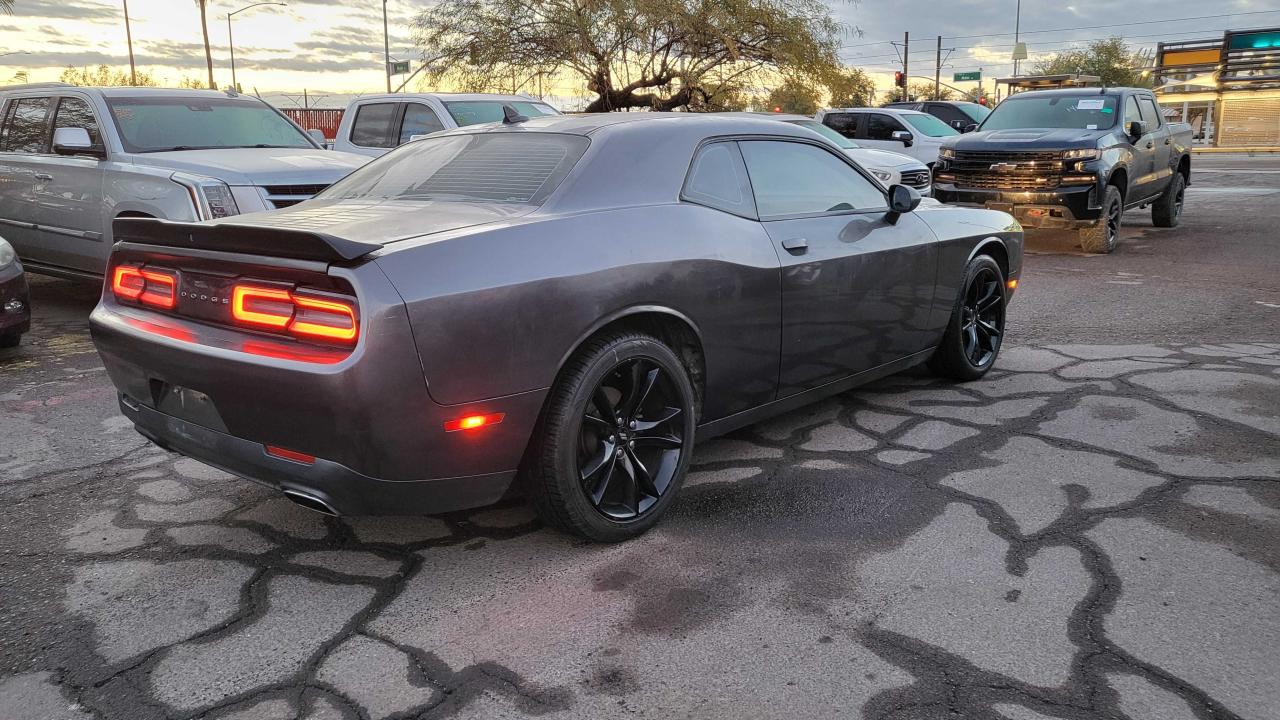 2018 Dodge Challenger VIN 2C3CDZAG5JH111145 Copart auction photo, minor dent/scratches / normal wear damage thumbnail 4