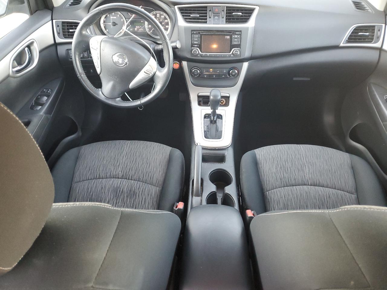 2015 Nissan Sentra VIN 3N1AB7APXFY259762 Copart auction photo, front end damage thumbnail 8