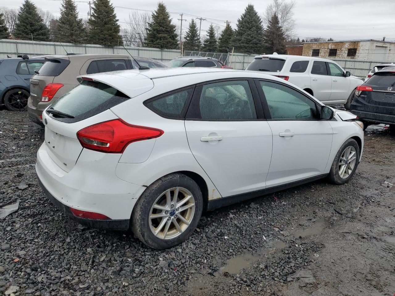 2017 Ford Focus VIN 1FADP3K23HL311497 Copart auction photo, front end damage thumbnail 3