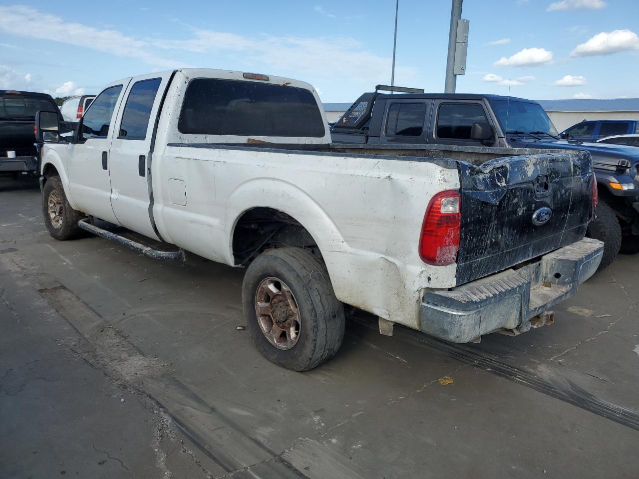 2013 Ford F250 VIN 1FT7W2B6XDEA18797 Copart auction photo, water/flood / minor dent/scratches damage thumbnail 2