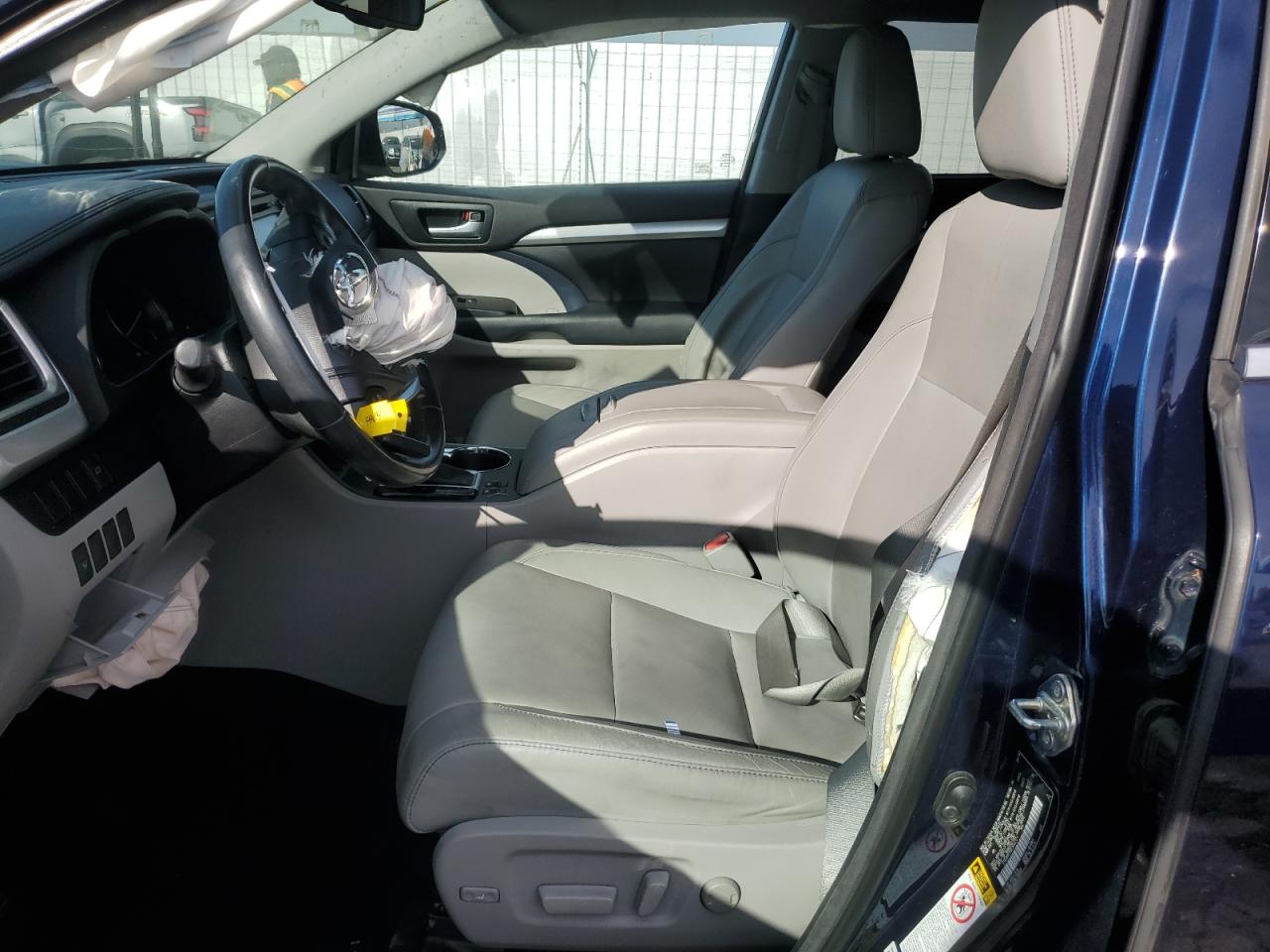 2014 Toyota Highlander VIN 5TDJKRFH5ES042121 Copart auction photo, front end damage thumbnail 7