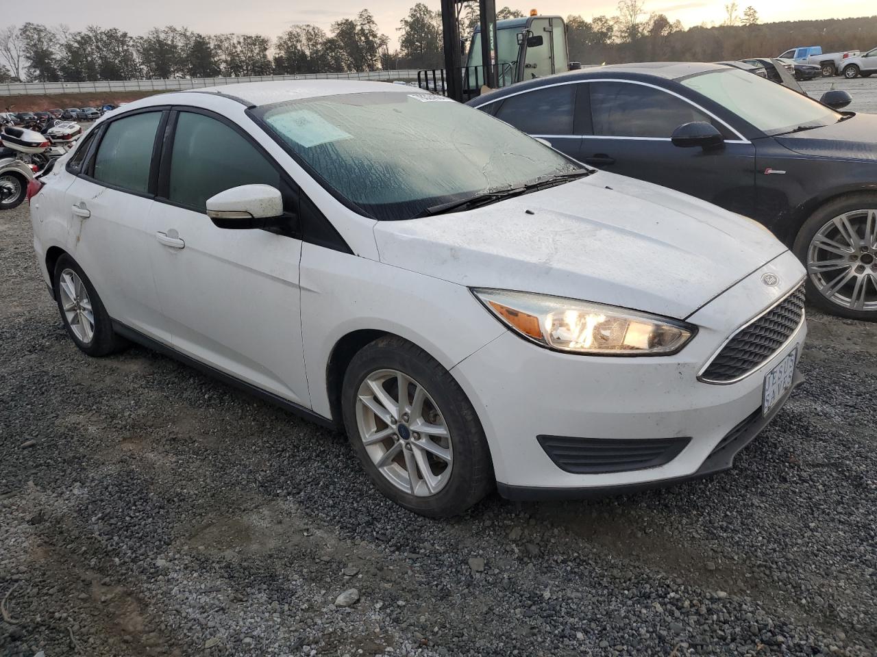 2015 Ford Focus VIN 1FADP3F22FL204710 Copart auction photo, rear end / top/roof damage thumbnail 4