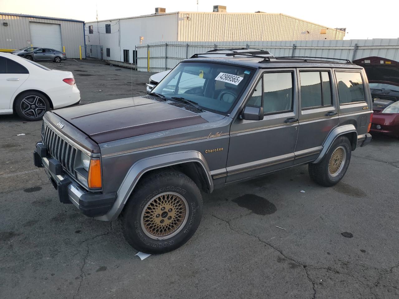 1989 Jeep Grand Cherokee VIN 1J4FJ78L6KL643236