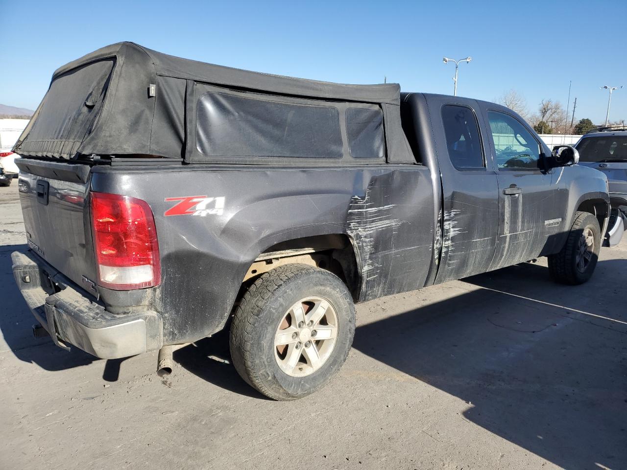 2010 GMC Sierra VIN 1GTSKVE34AZ164951 Copart auction photo, side / minor dent/scratches damage thumbnail 3