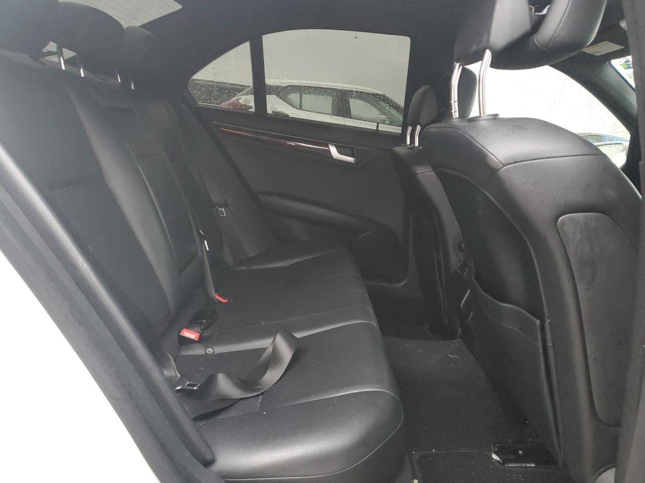 2014 Mercedes-Benz C-klasse VIN WDDGF4HB2EA935084 Copart auction photo, rear end / hail damage thumbnail 10