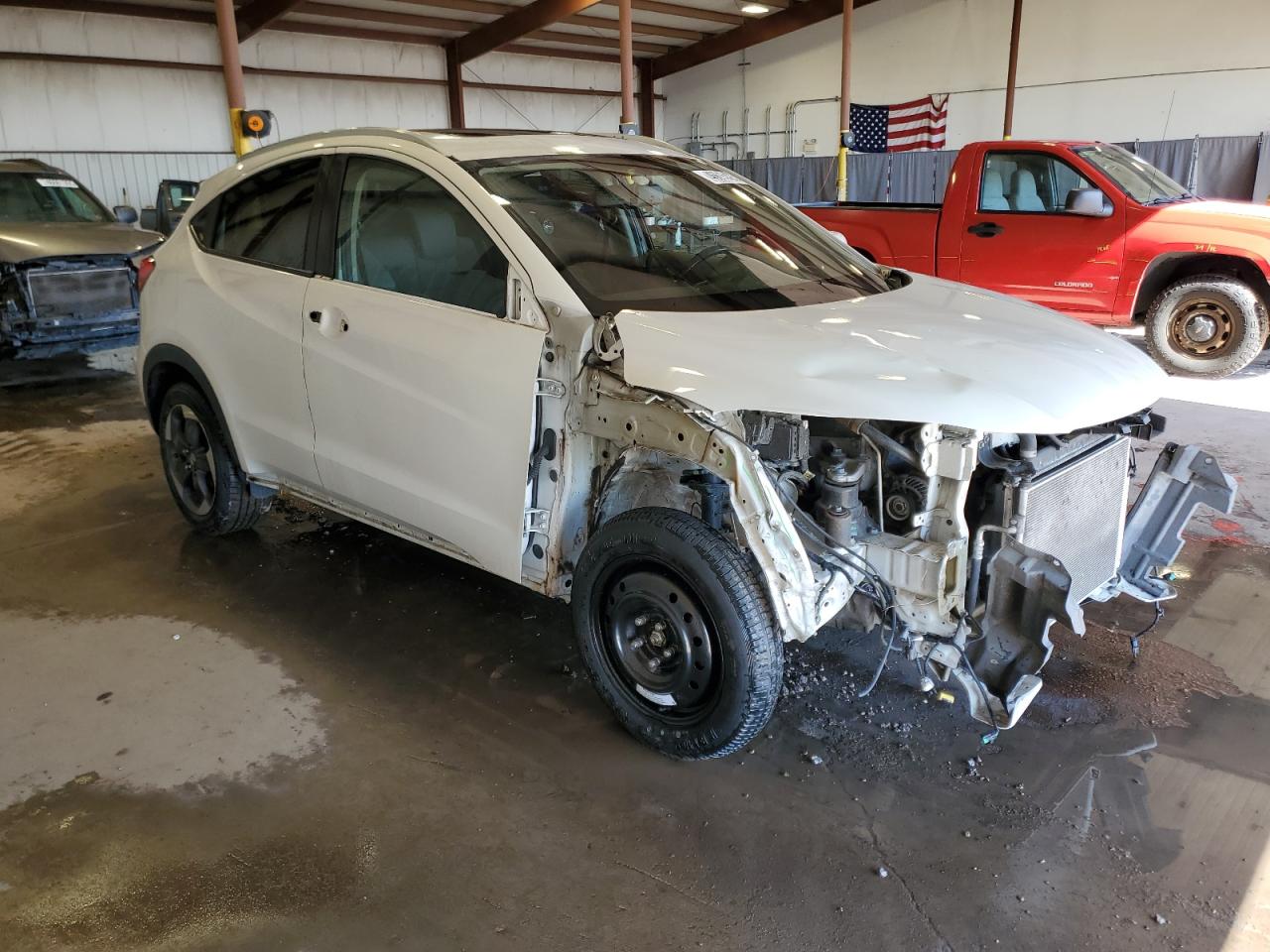 2018 Honda HR-V VIN 3CZRU6H73JM708011 Copart auction photo, front end damage thumbnail 4