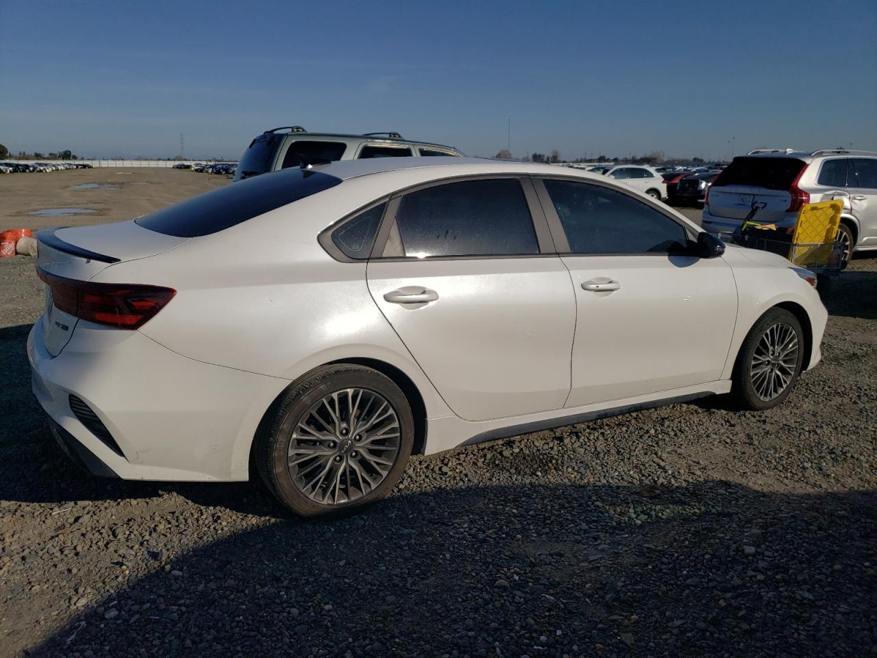 2024 KIA Forte VIN 3KPF54AD9RE702438 Copart auction photo, mechanical damage thumbnail 3