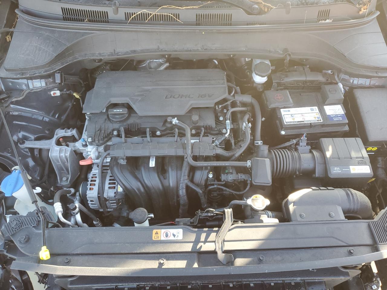 2022 Hyundai Kona VIN KM8K22AB2NU764362 Copart auction photo, front end / side damage thumbnail 12