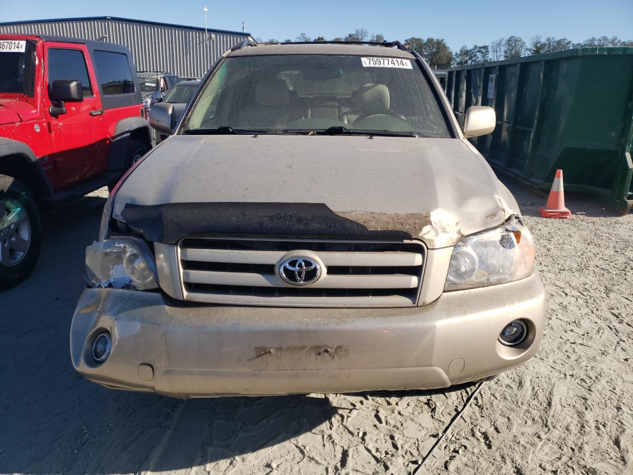 2005 Toyota Highlander VIN JTEEP21A750110972 Copart auction photo, front end / side damage thumbnail 5
