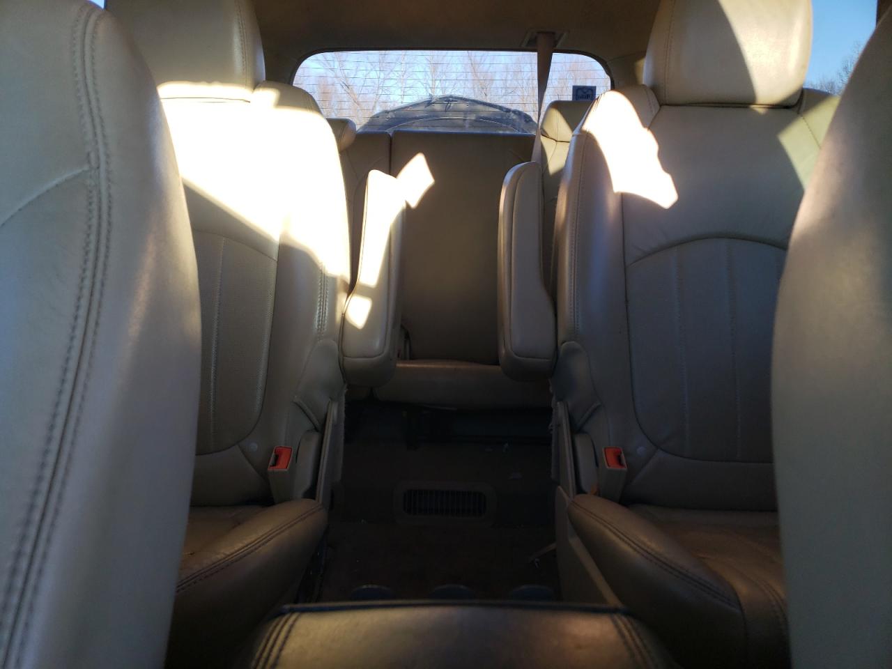 2012 Buick Enclave VIN 5GAKRCEDXCJ275662 Copart auction photo, side / front end damage thumbnail 10