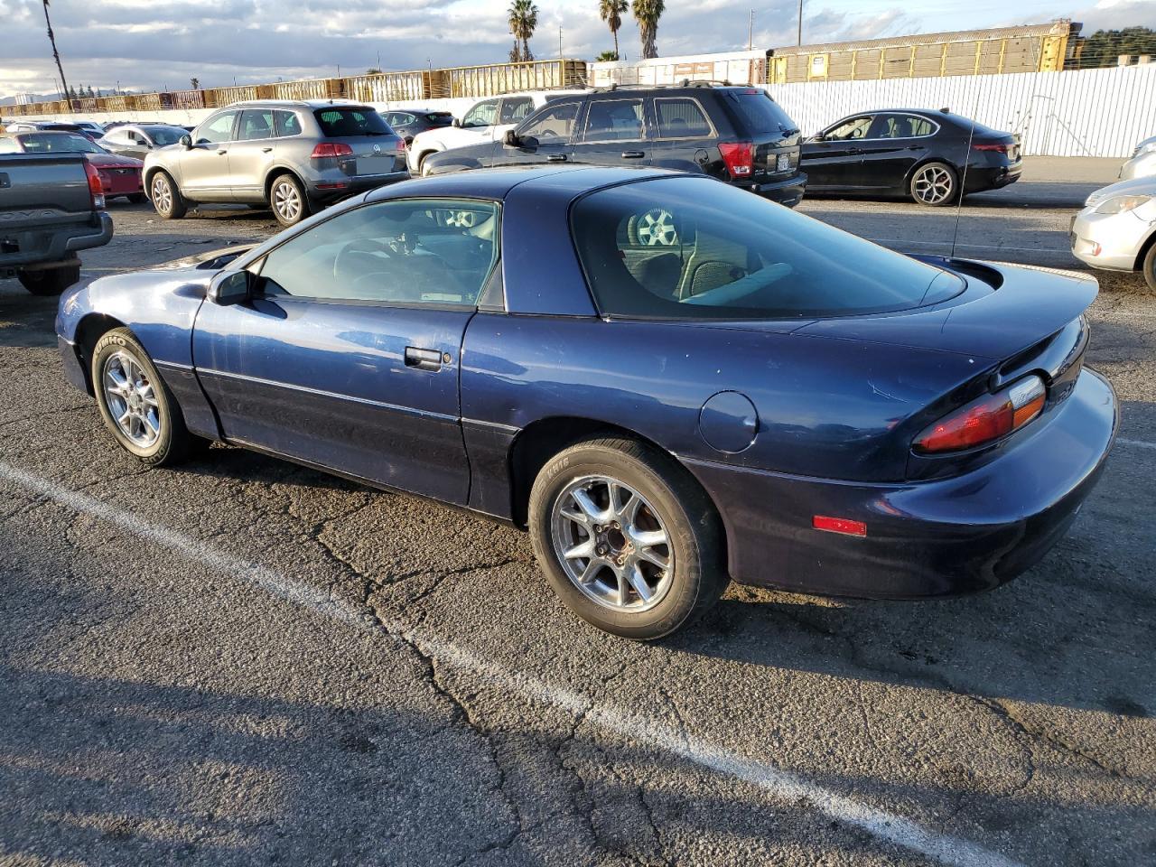 2001 Chevrolet Camaro VIN 2G1FP22K012131213 Copart auction photo, minor dent/scratches damage thumbnail 2