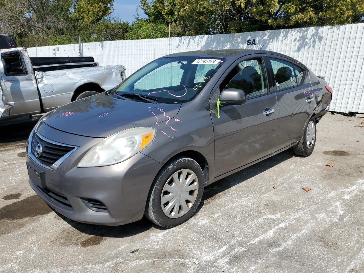 2014 Nissan Versa VIN 3N1CN7AP1EK462198