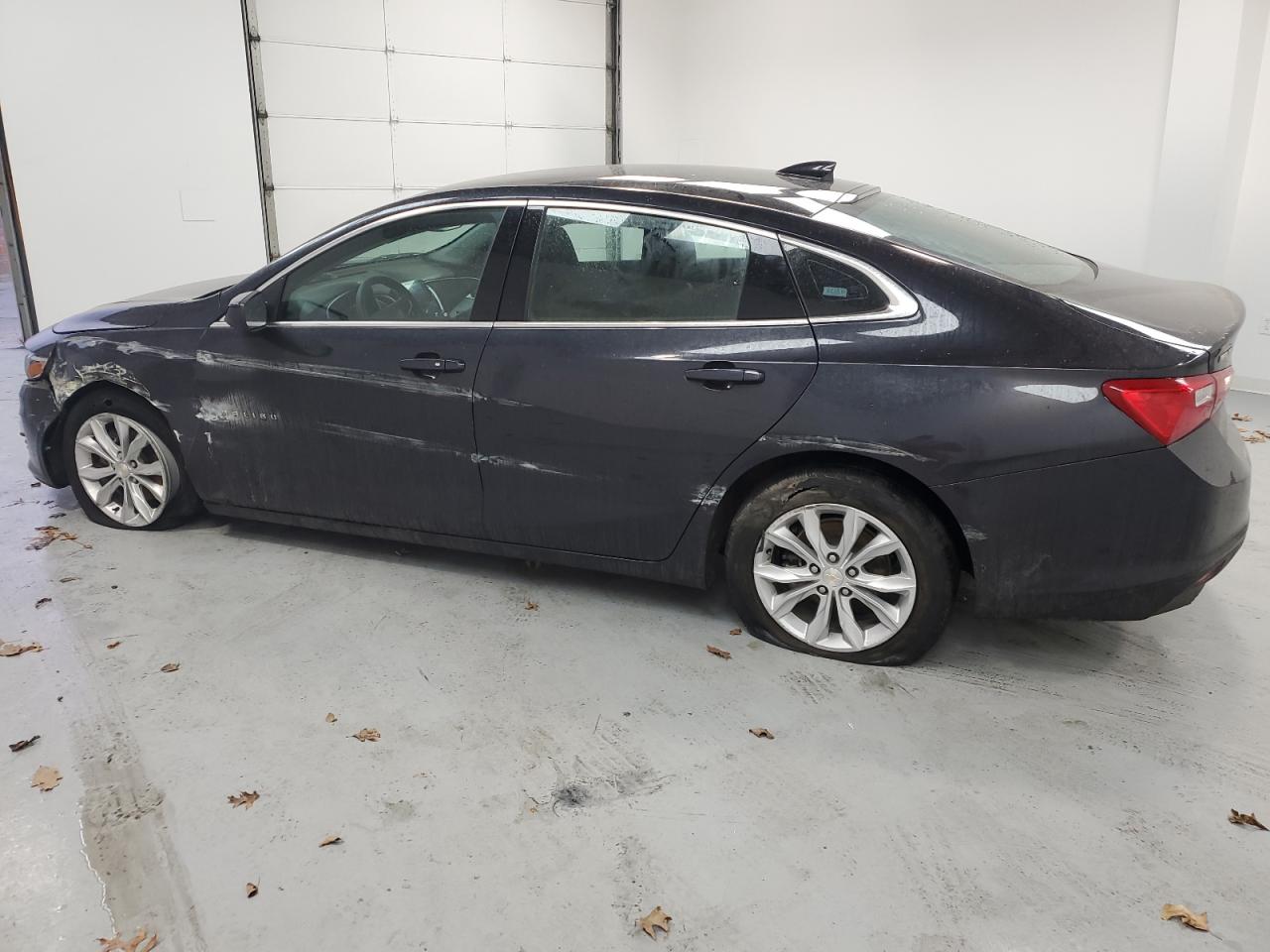 2023 Chevrolet Malibu VIN 1G1ZD5ST4PF173648 Copart auction photo, side / front end damage thumbnail 2